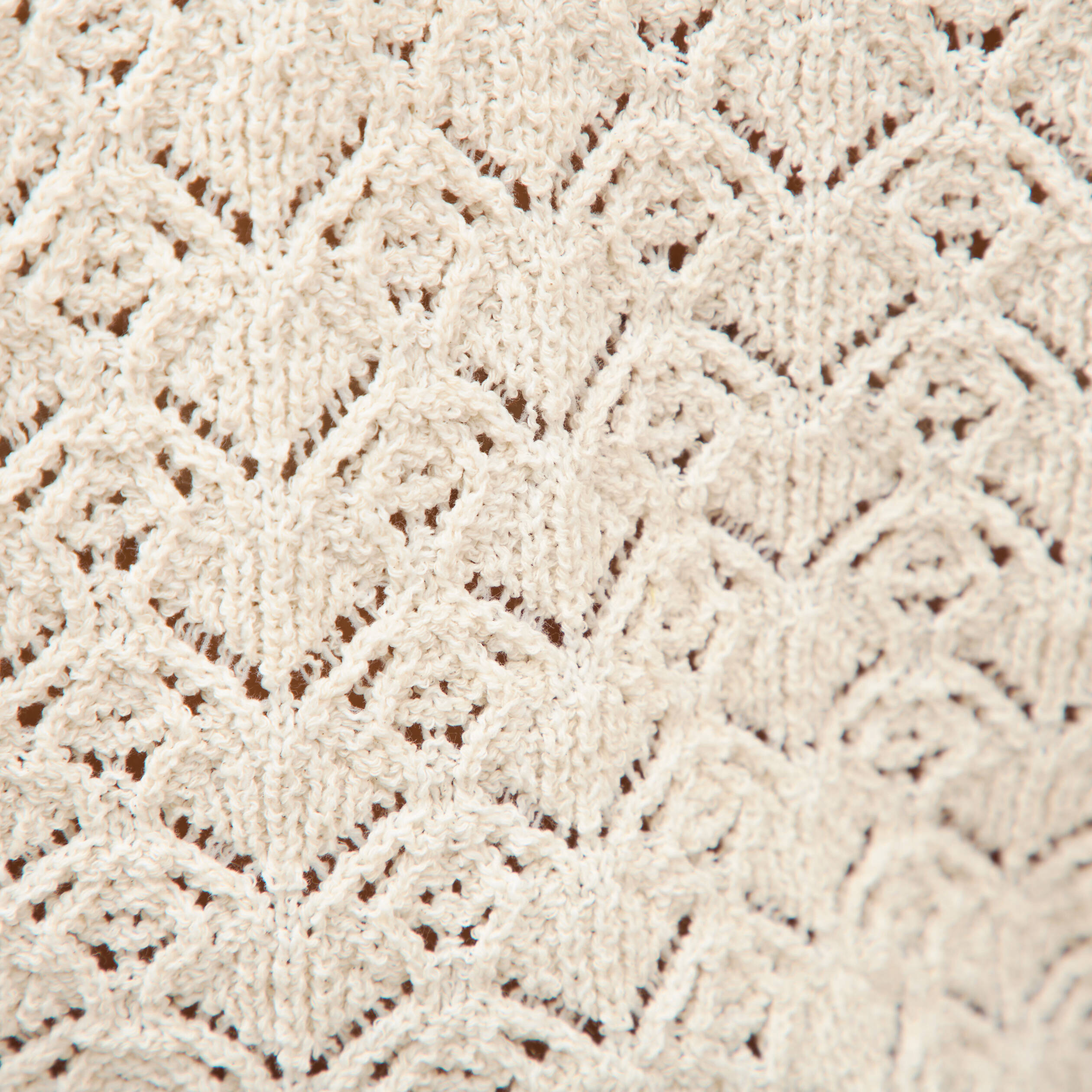 Pull droit court ajour&eacute; manches courtes camel femme