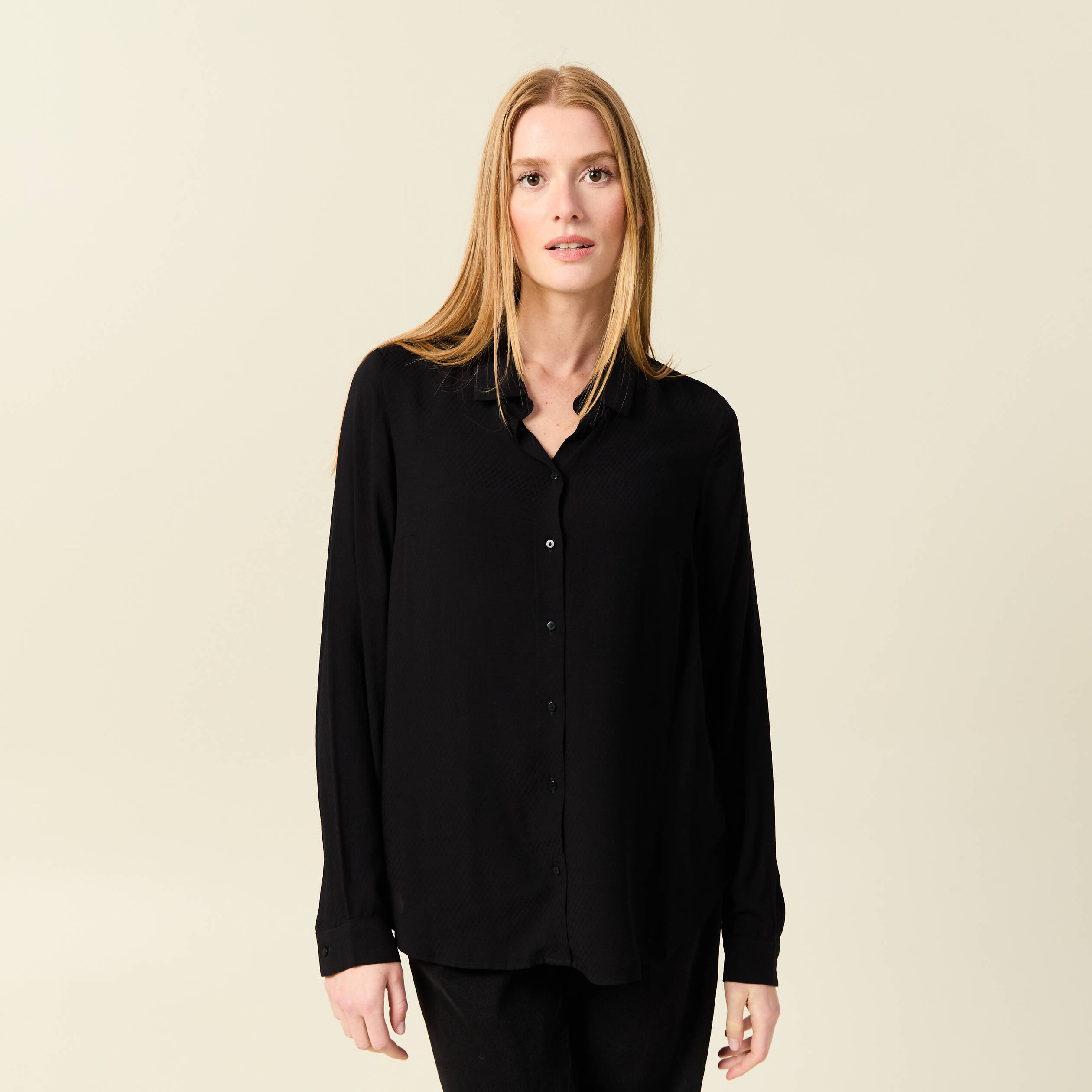 chemise manches longues fluide noir femme Chemise manches longues fluide noir femme