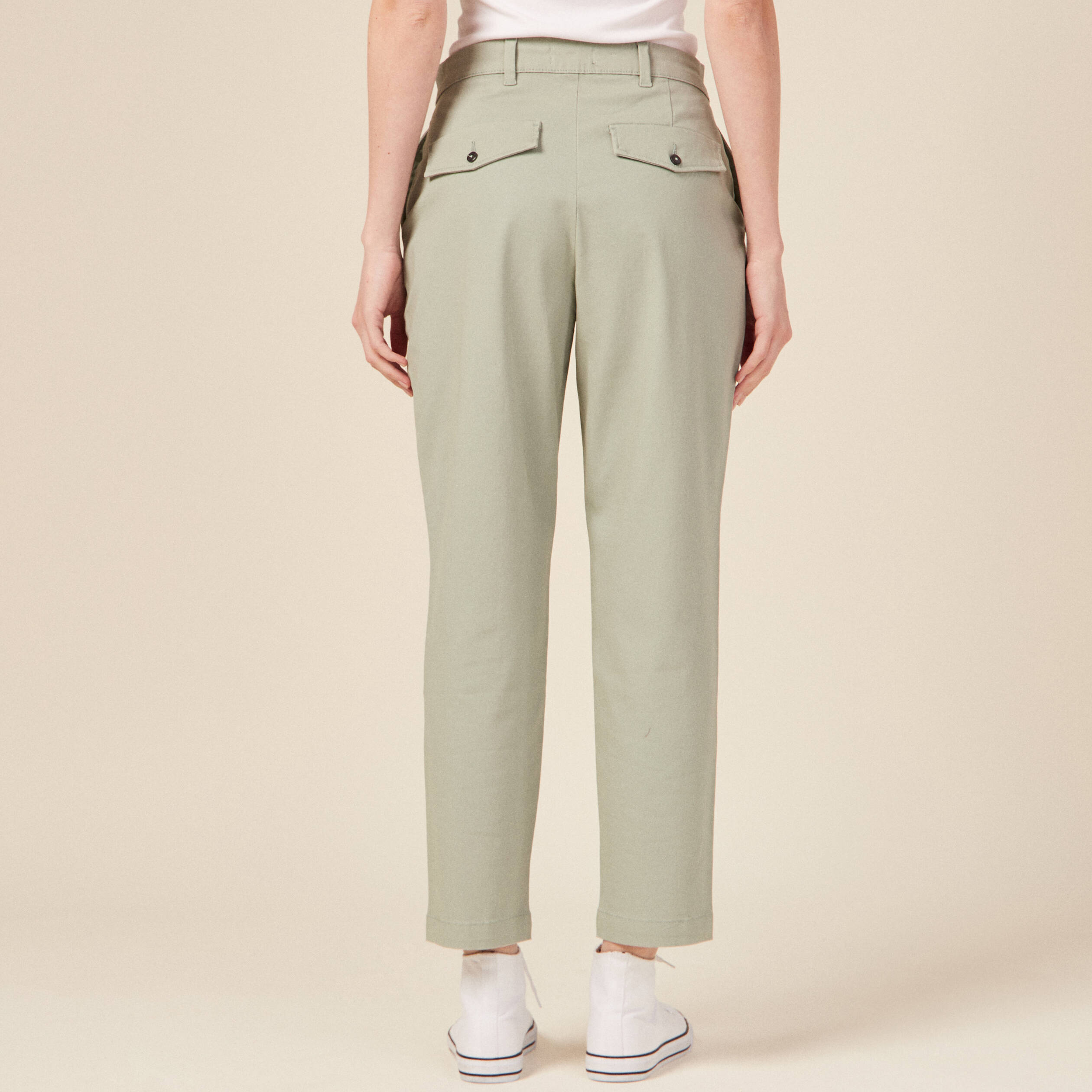 pantalon chino fluide vert olive femme Pantalon chino fluide vert olive femme