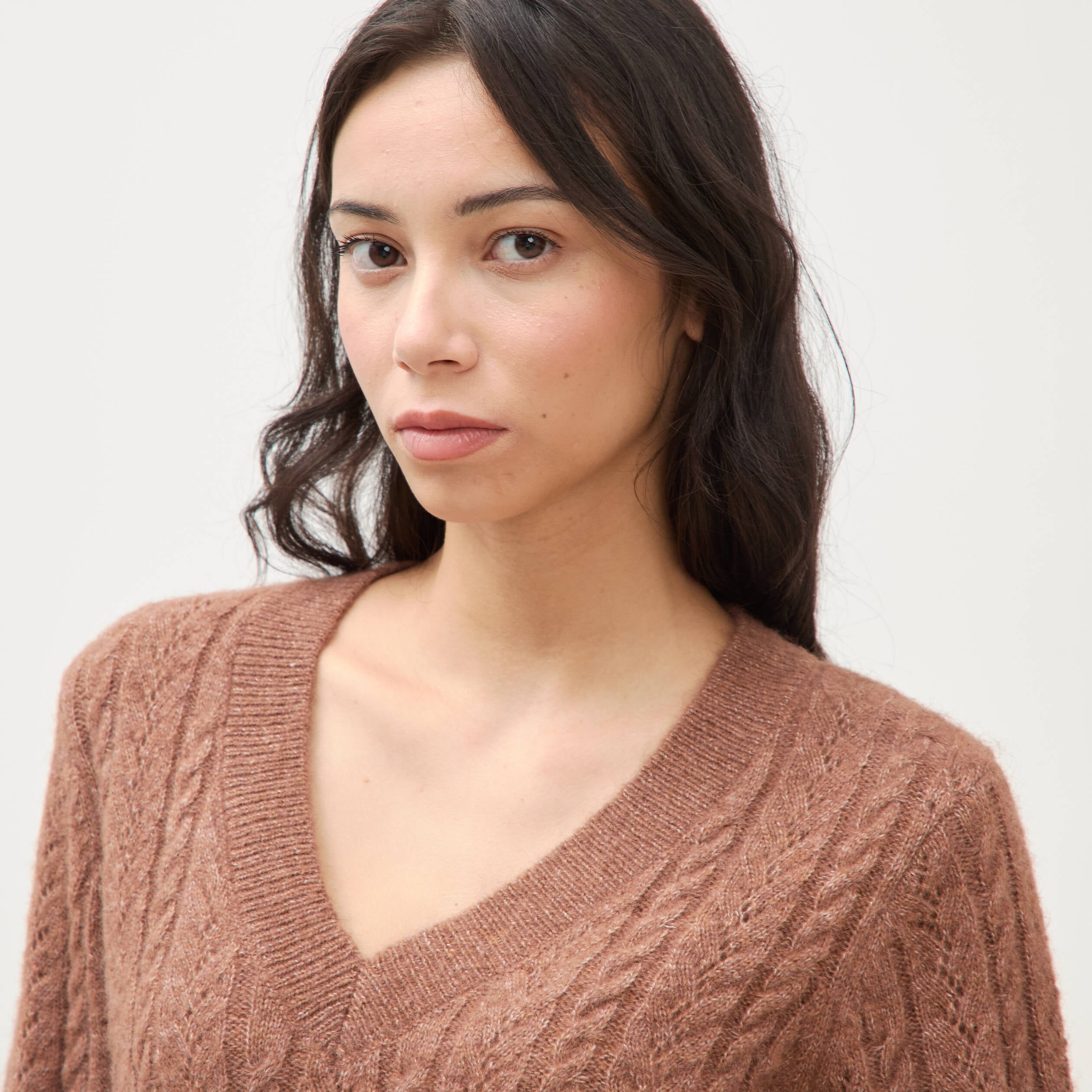Pull droit col v manches longues marron clair femme