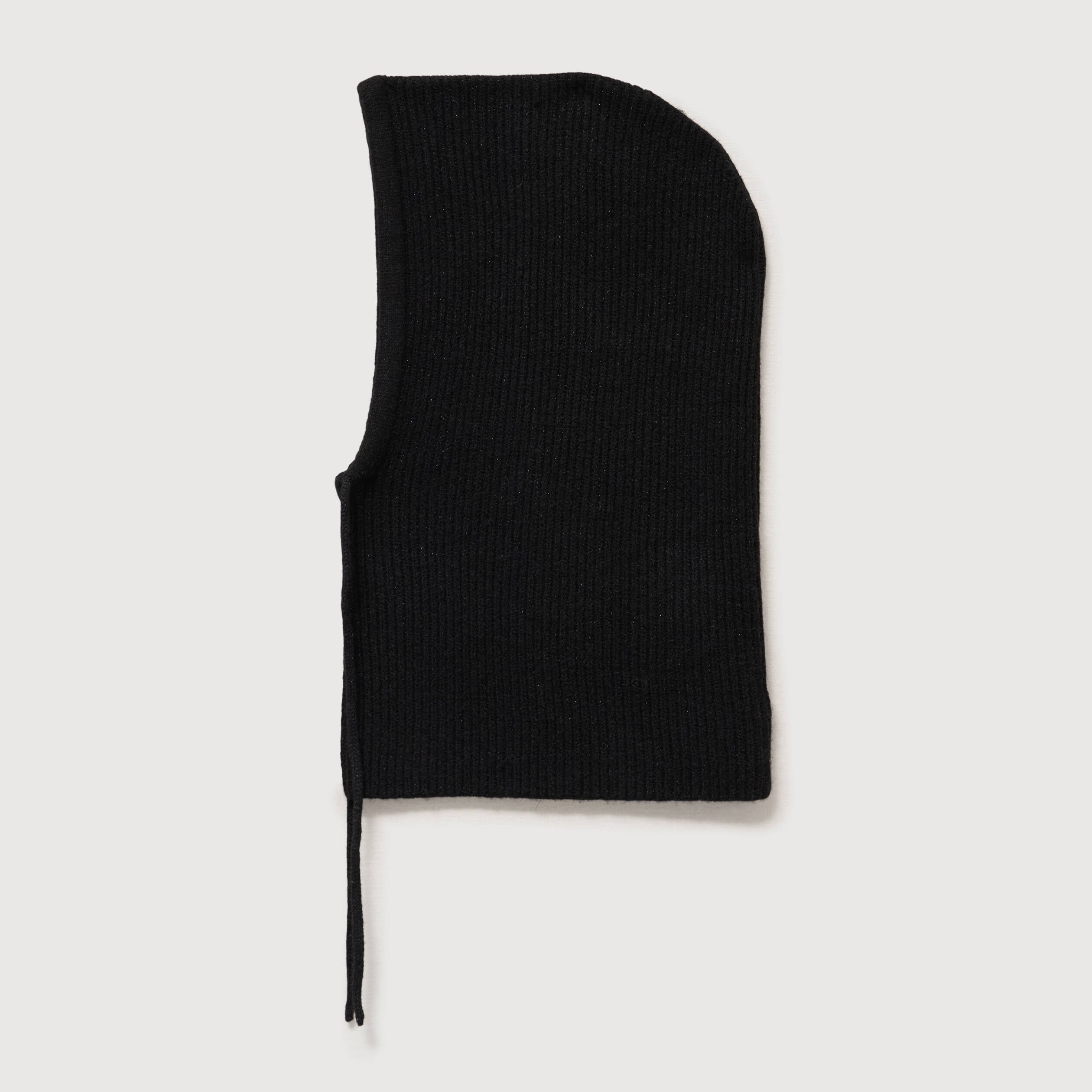 Cagoule tricot&eacute;e noir femme