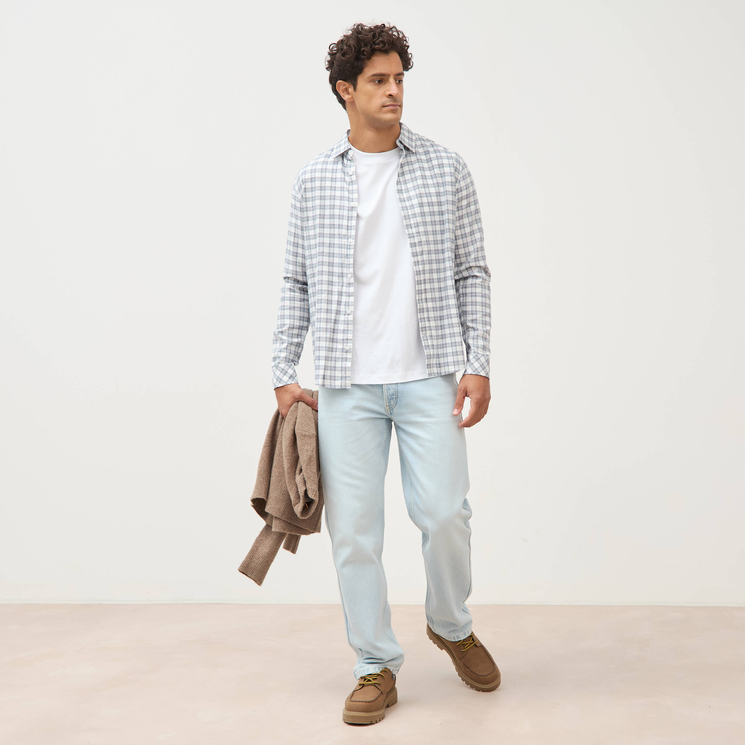 Chemise manches longues bleu fonc&eacute; homme