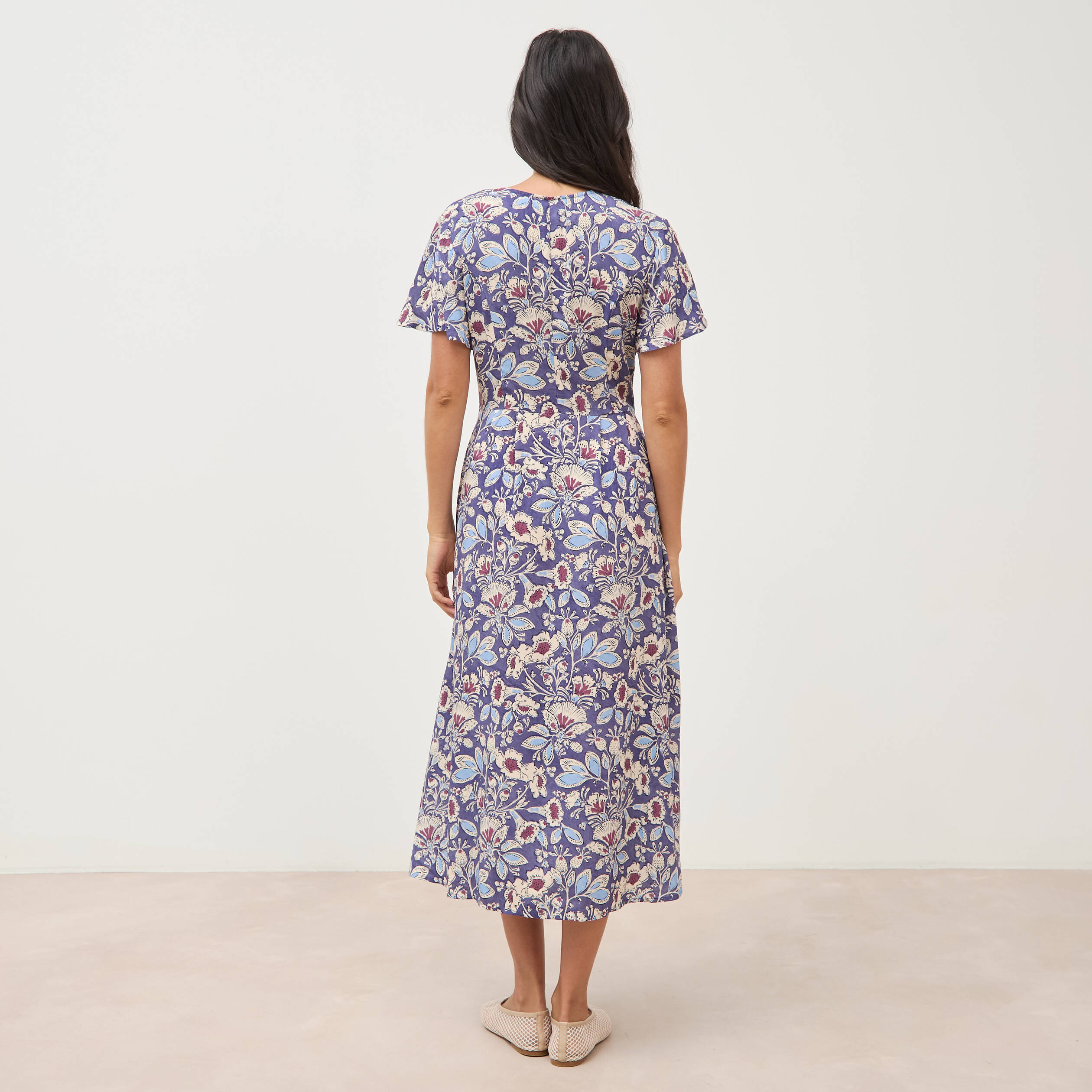 Robe droite 3/4 col v manches courtes bleu femme