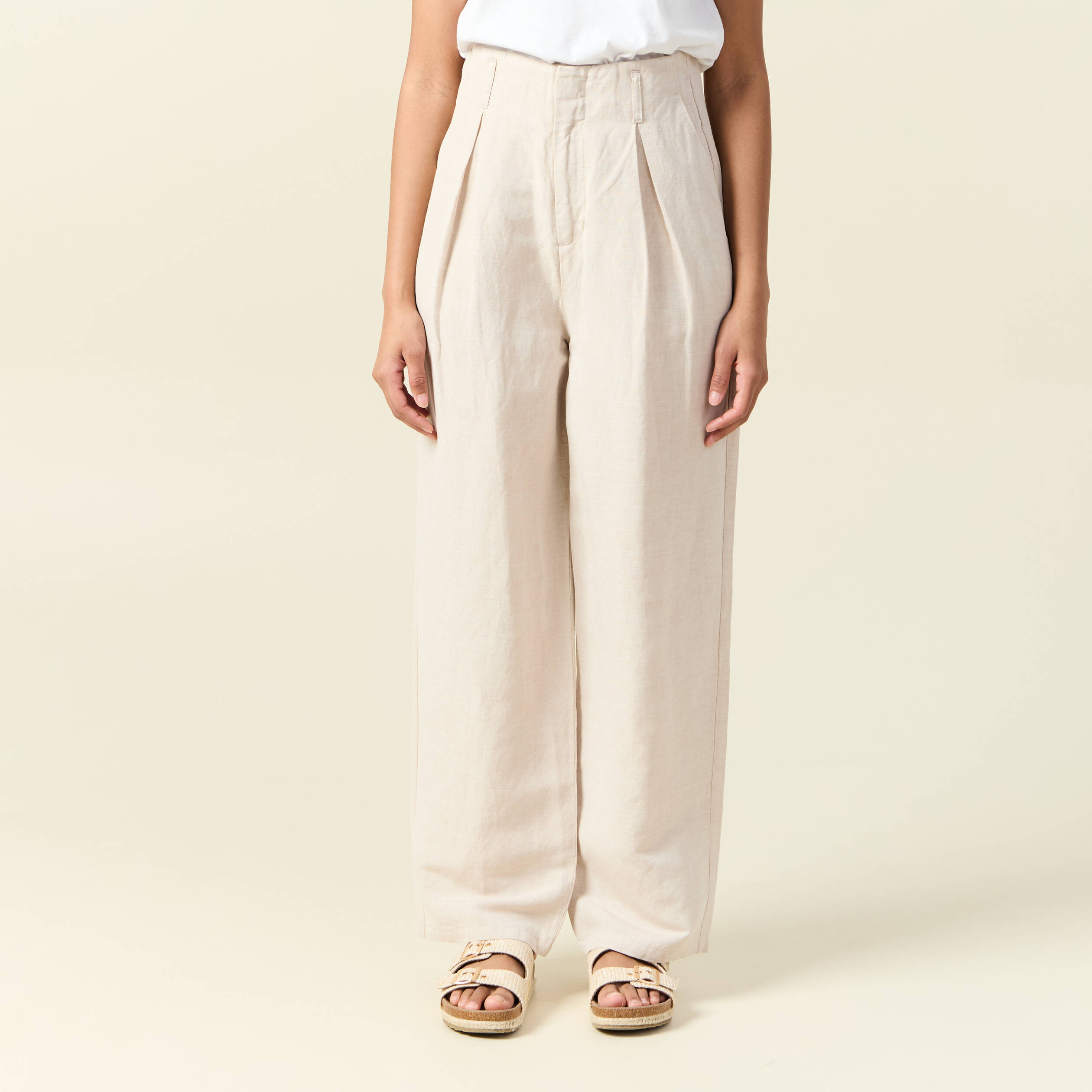 Pantalon large à pinces sable femme