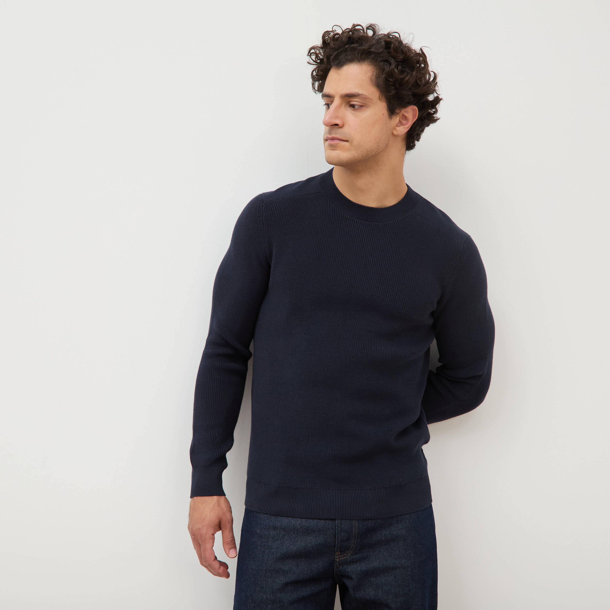 Pull manches longues col rond bleu marine homme