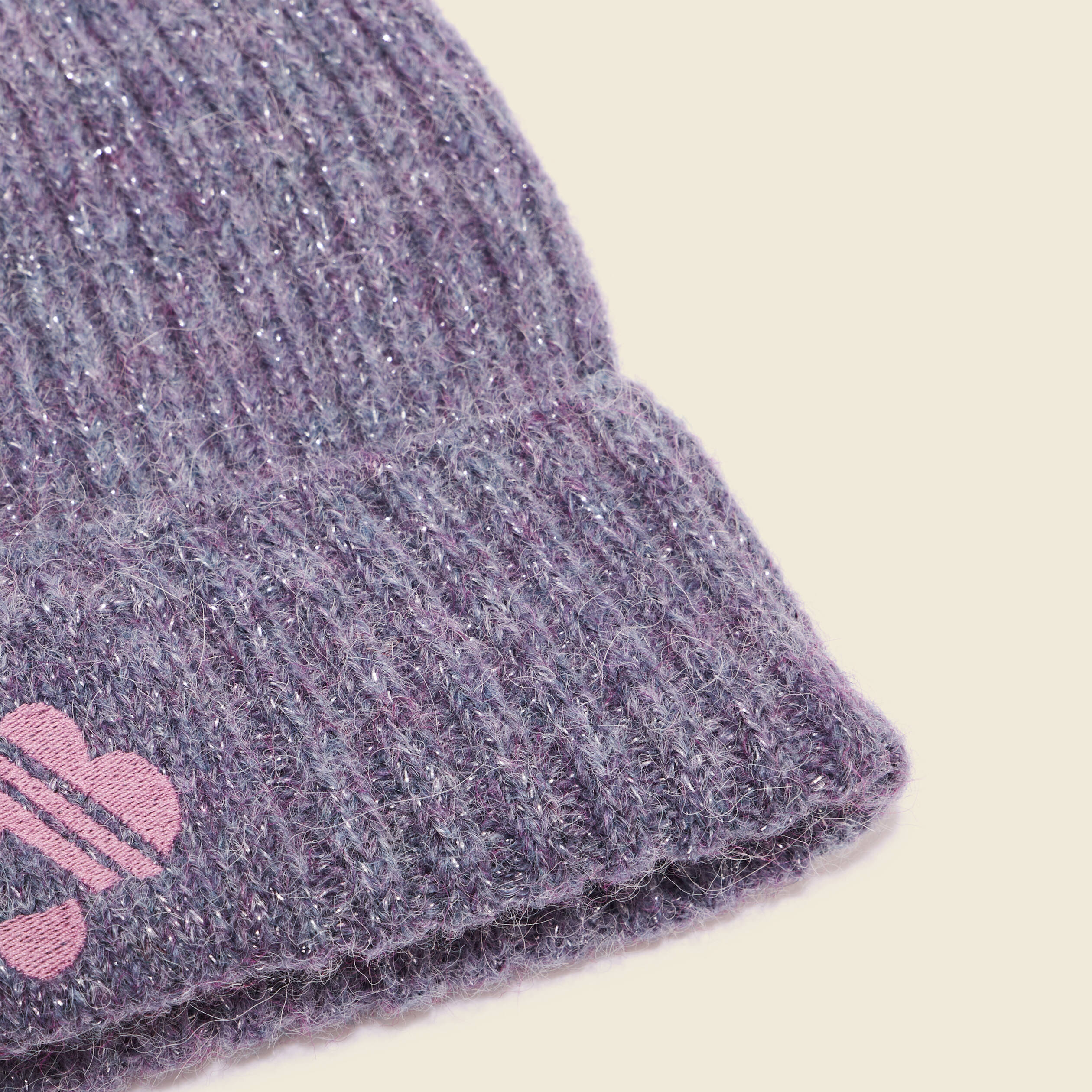 bonnet tricote fabrique en france gris fonce femme Bonnet tricoté fabriqué en France gris foncé femme