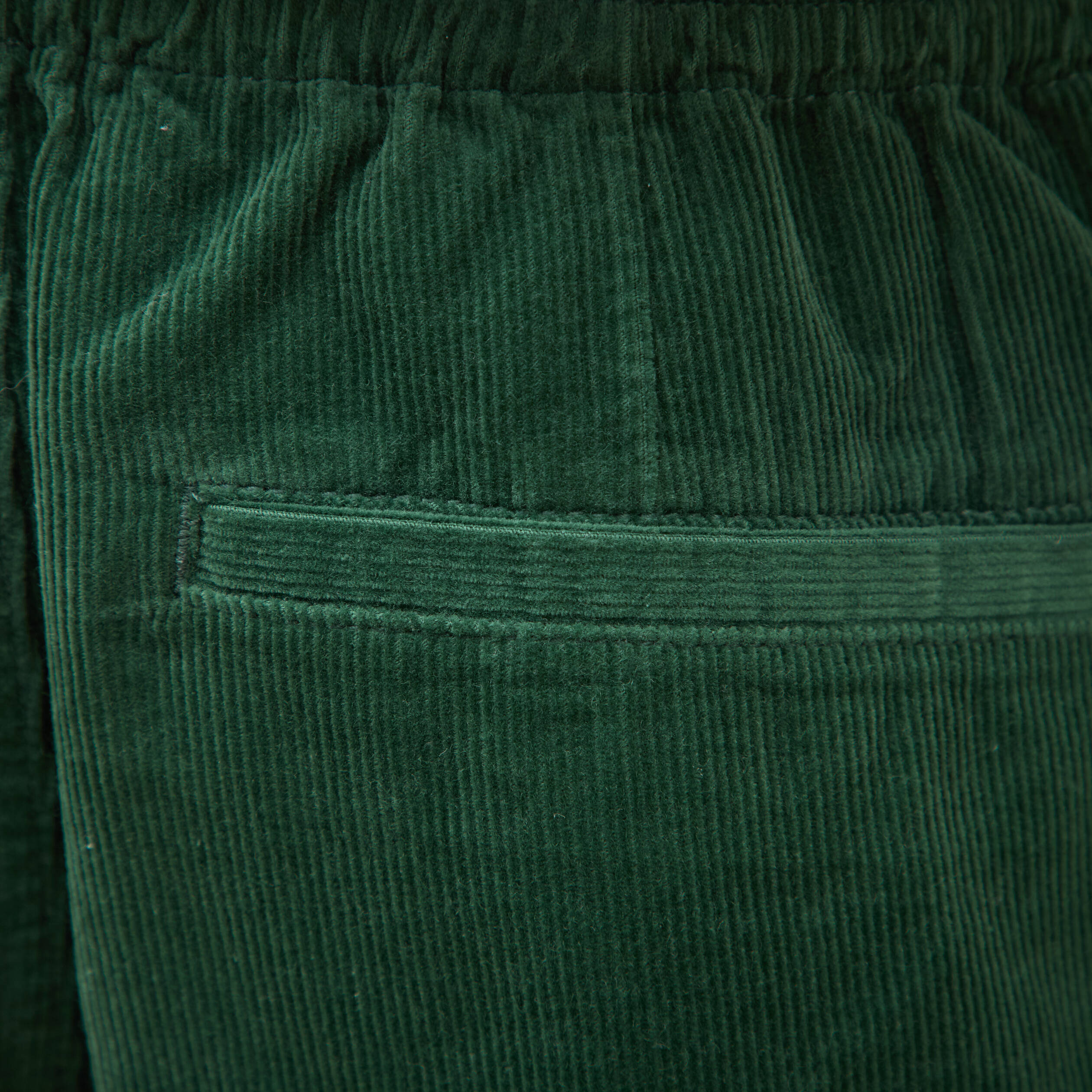 Bermuda en velours vert homme