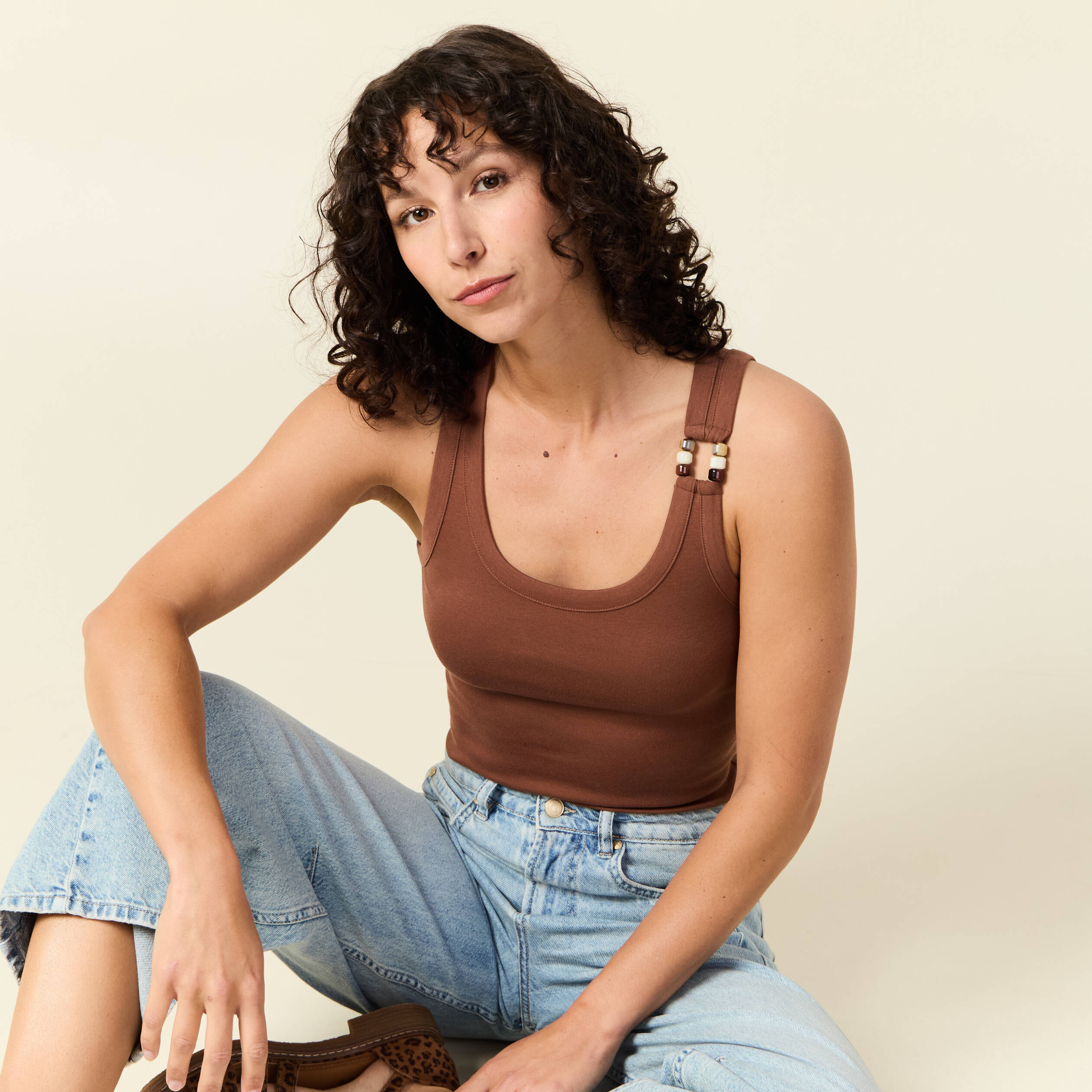 debardeur sans manches marron fonce femme Débardeur sans manches marron foncé femme