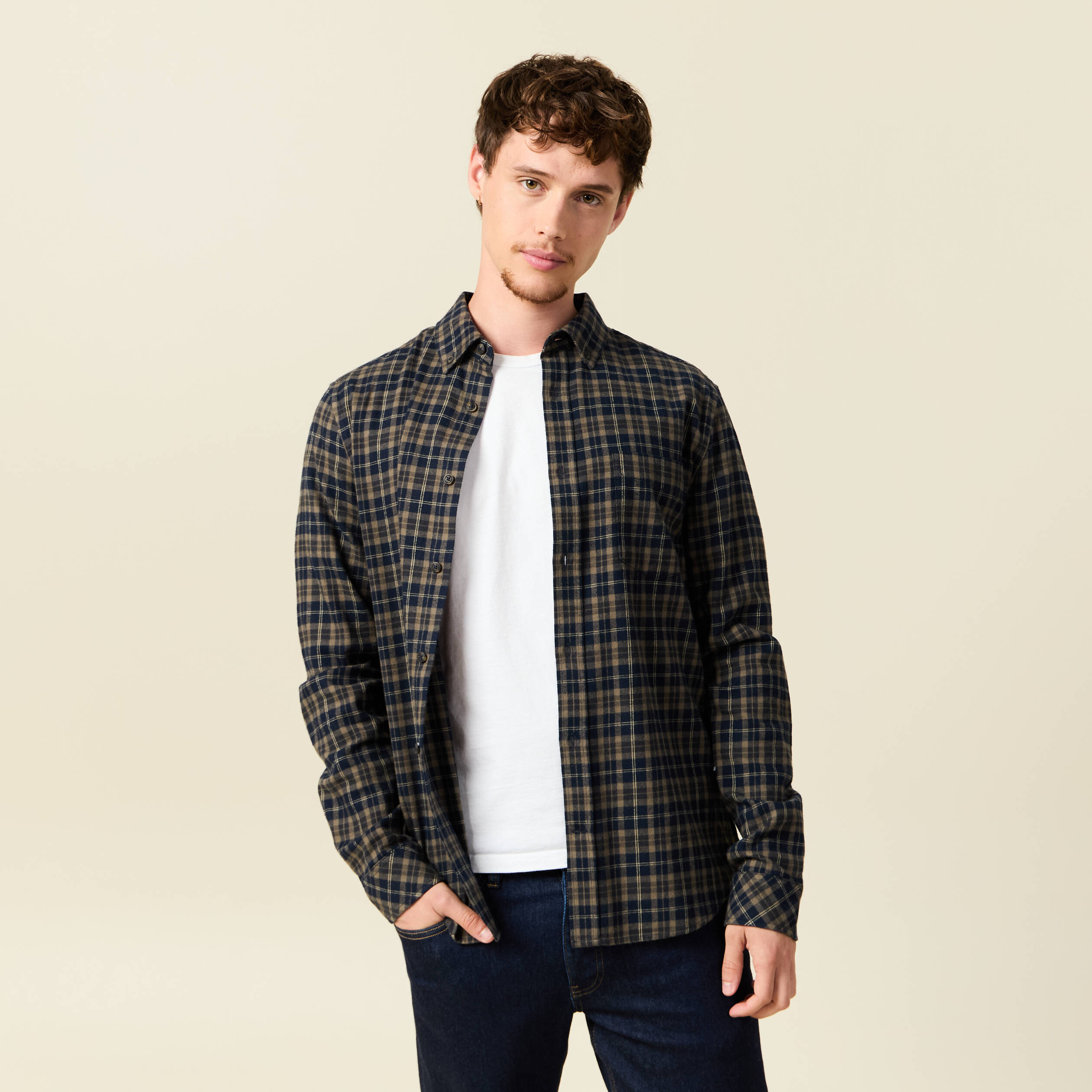 Chemise col classique manches longues vert kaki homme