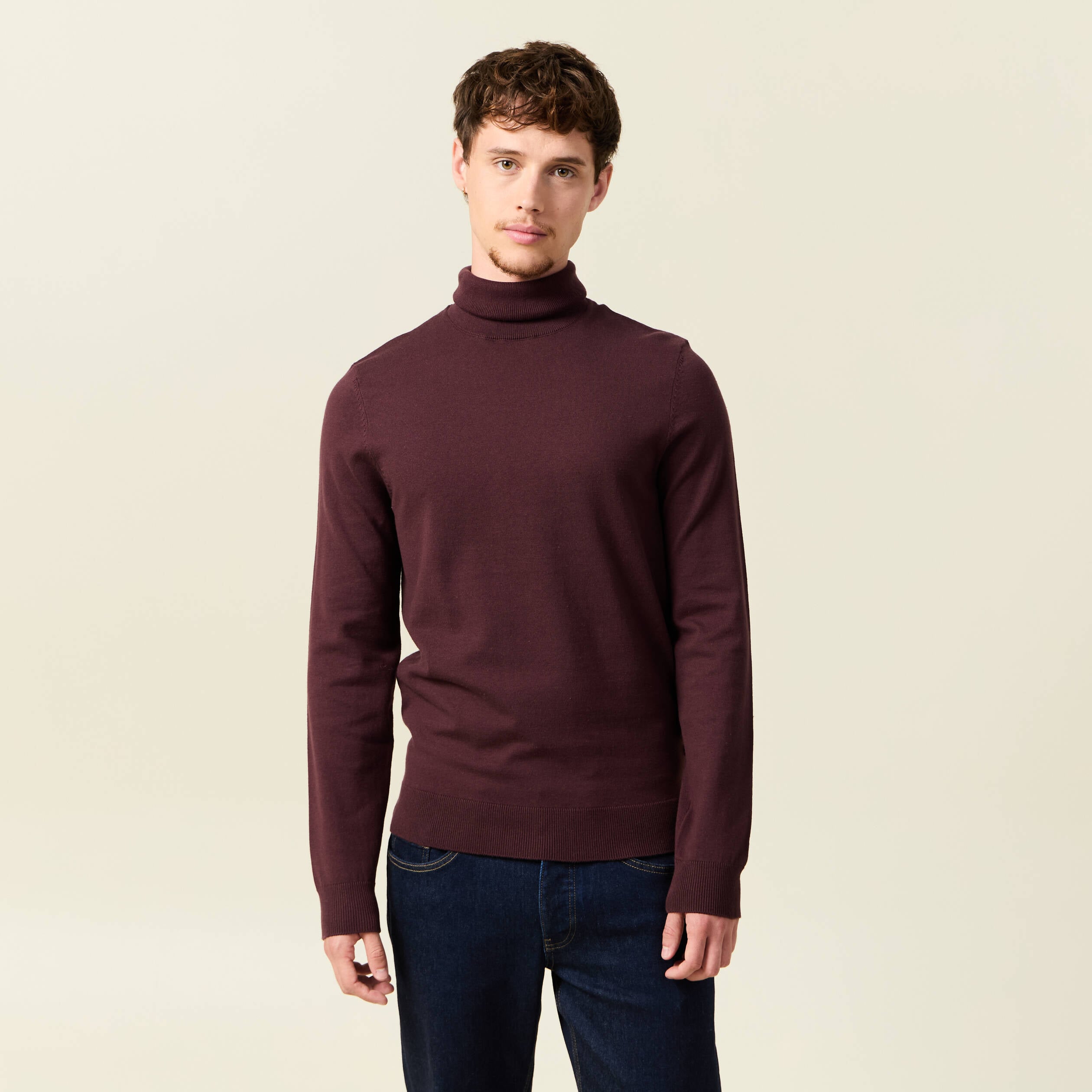 Pull droit court manches longues bordeaux homme