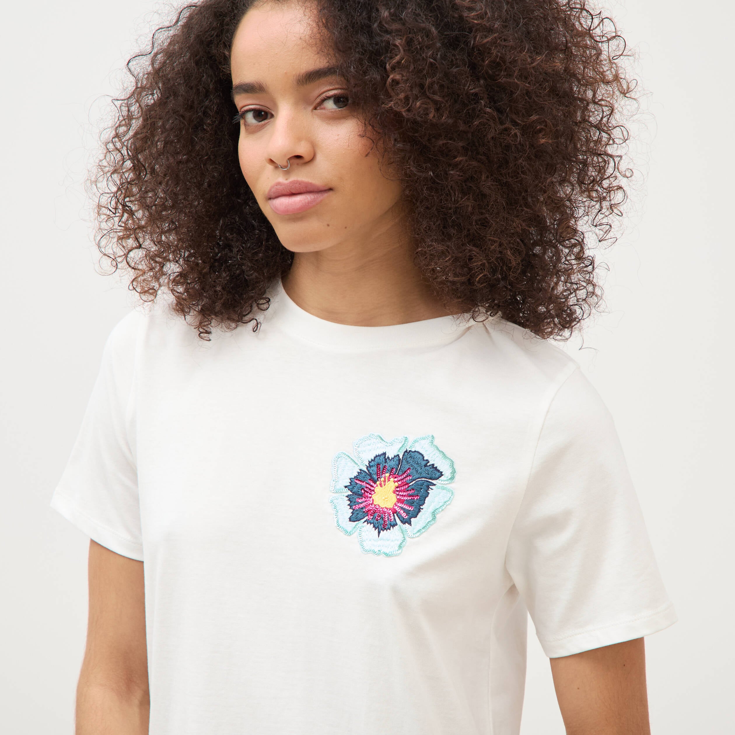 T-shirt droit col rond manches courtes ecru femme