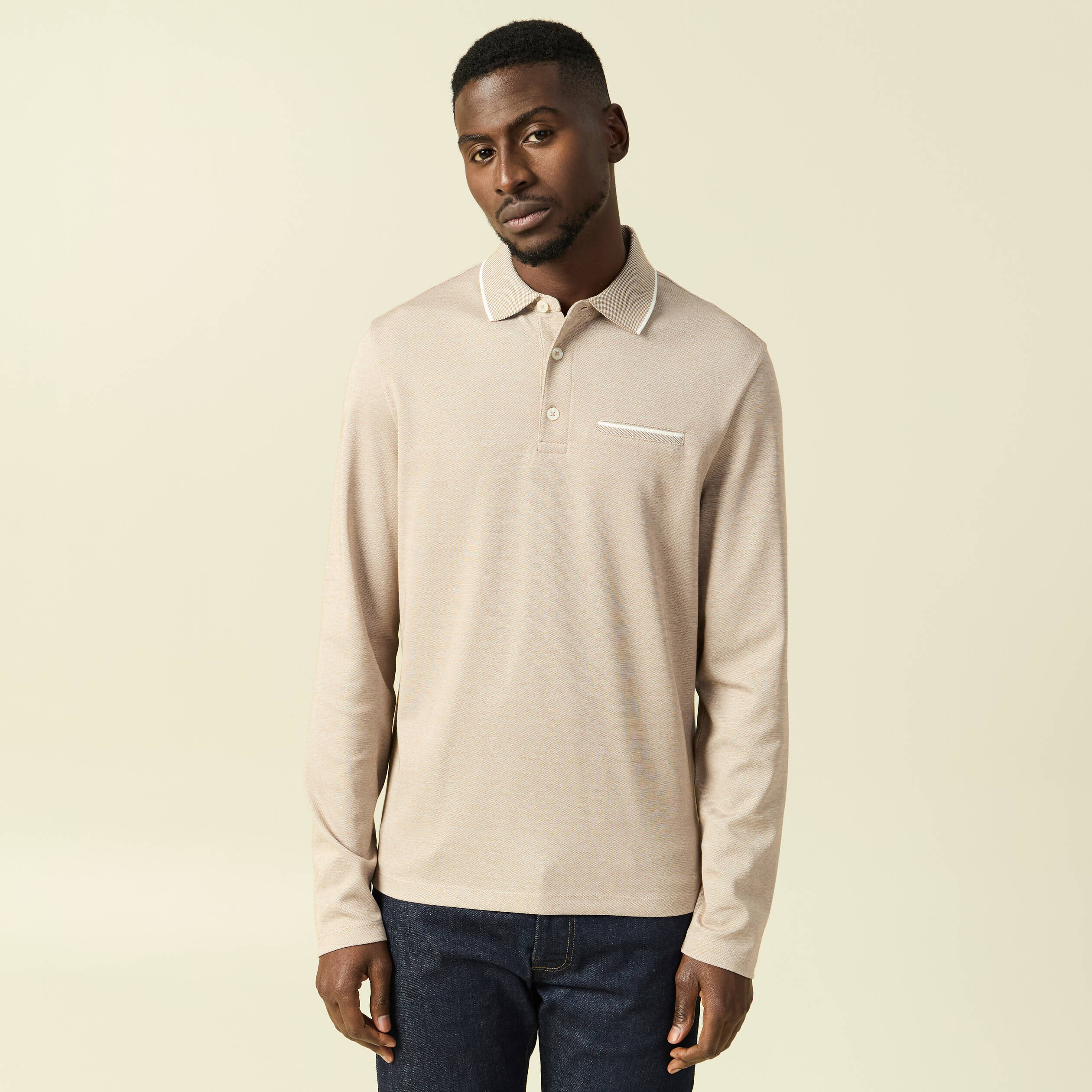 Polo cintr&eacute; manches longues taupe homme