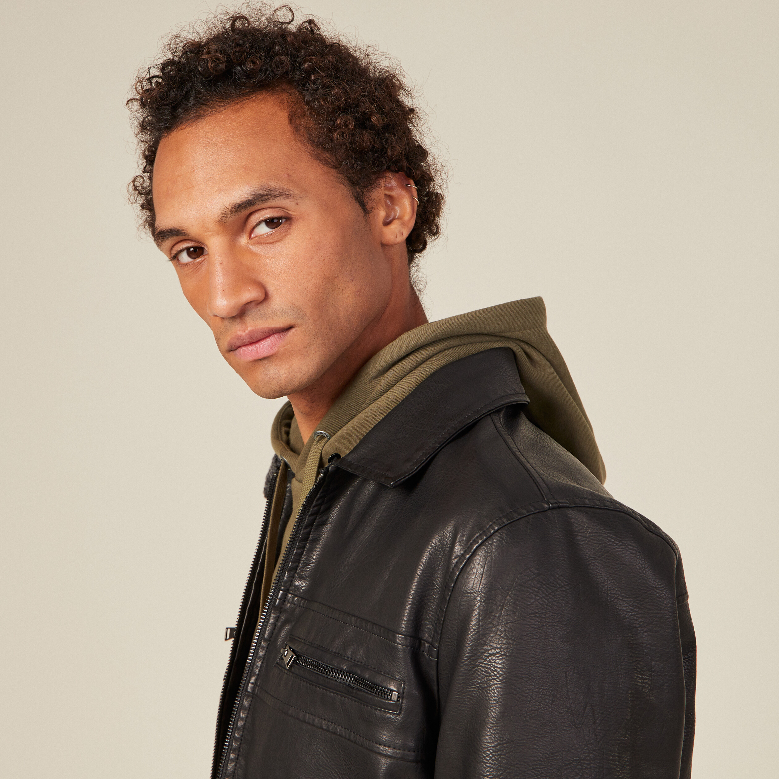 Blouson droit col aviateur noir homme
