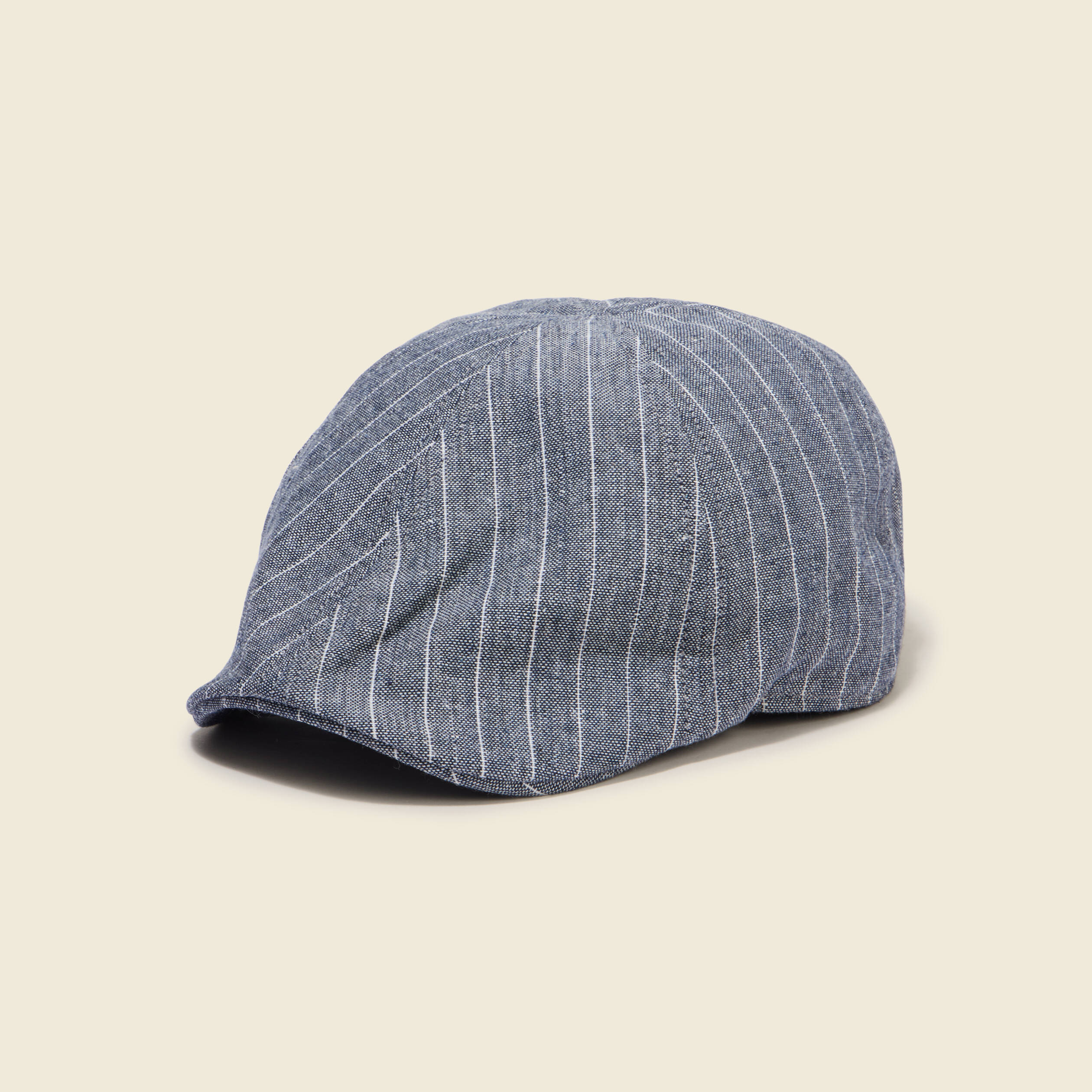 Casquette avec doublure bleu fonc&eacute; homme