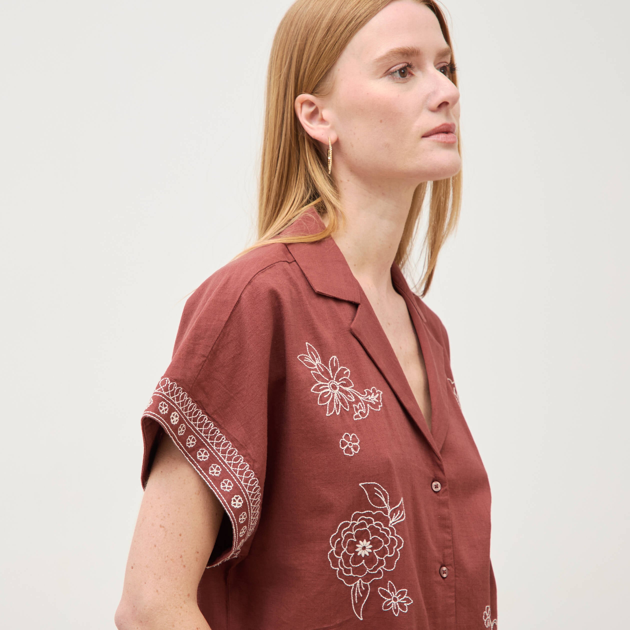 Chemise ample manches courtes marron cognac femme