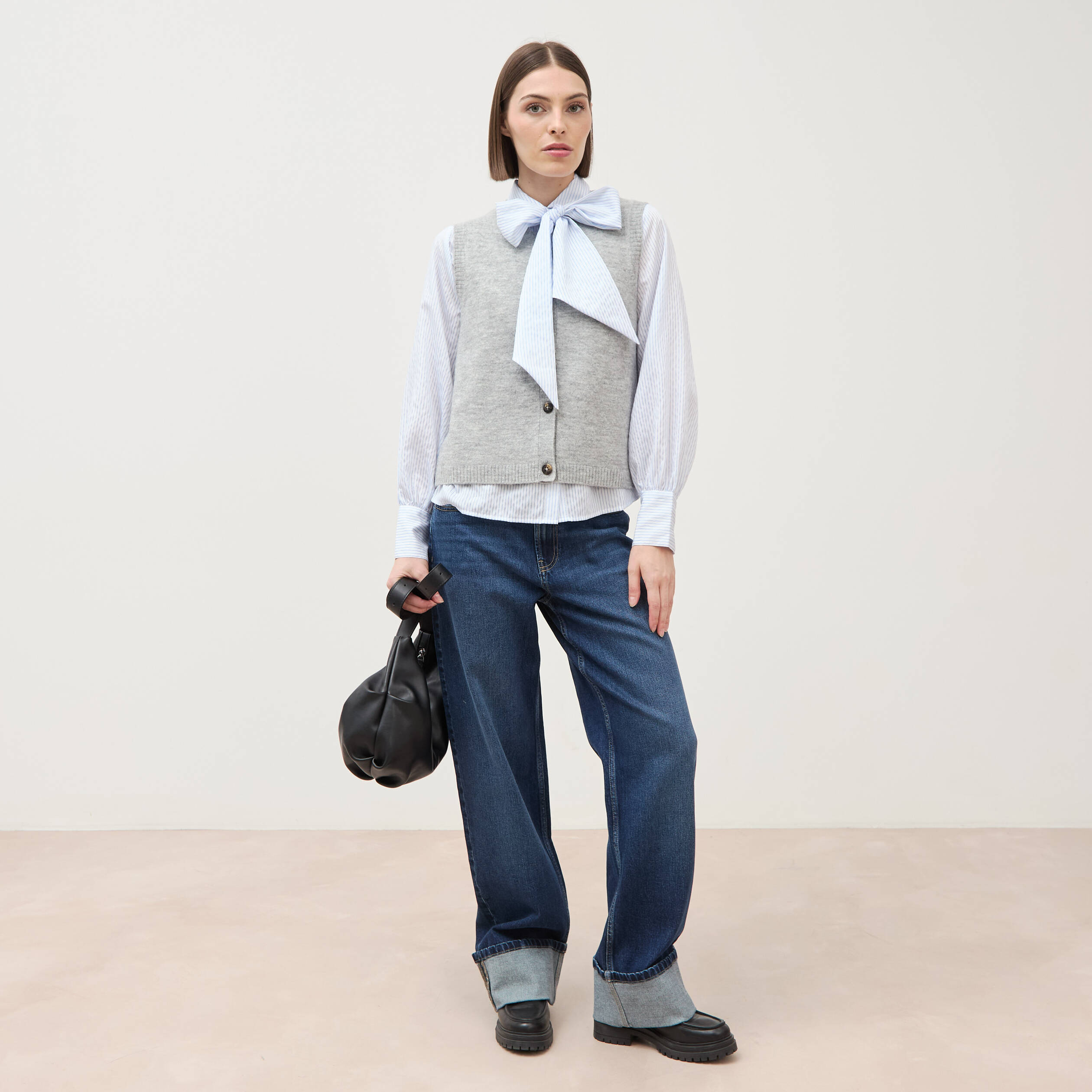 Chemise manches longues col am&eacute;ricain bleu ciel femme