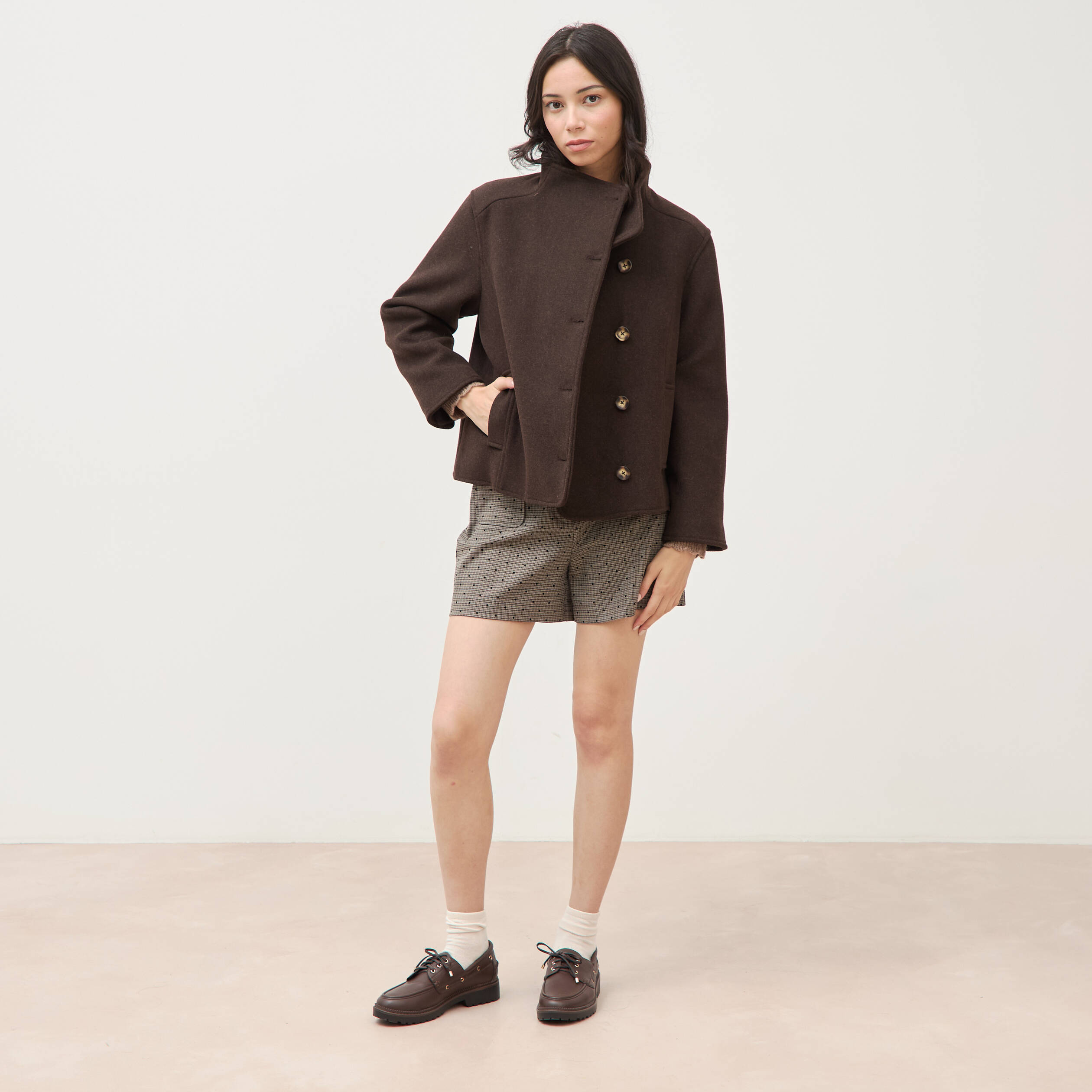 Veste oversize courte col tailleur marron fonc&eacute; femme
