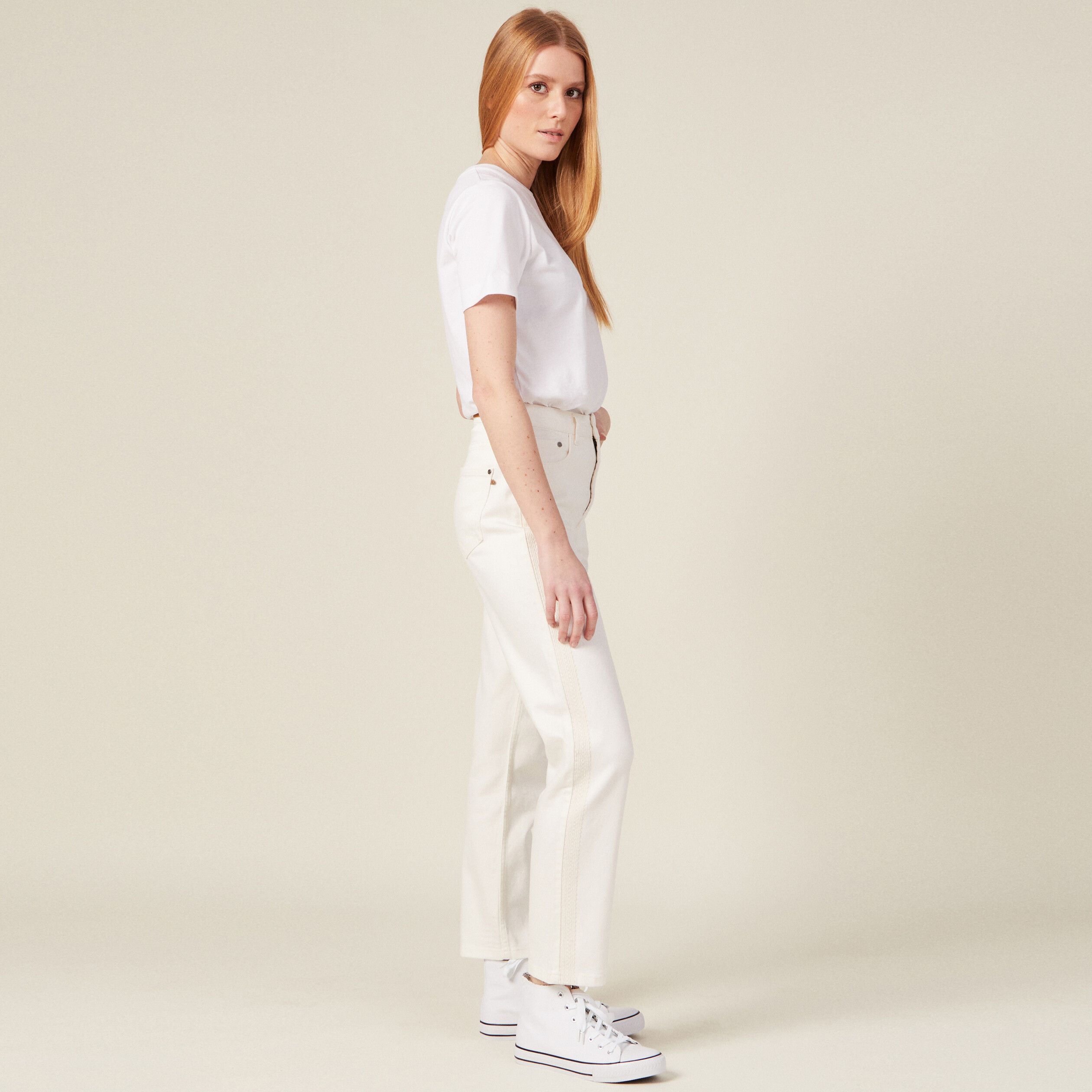 Pantalon straight a broderie denim blanc femme Vibs