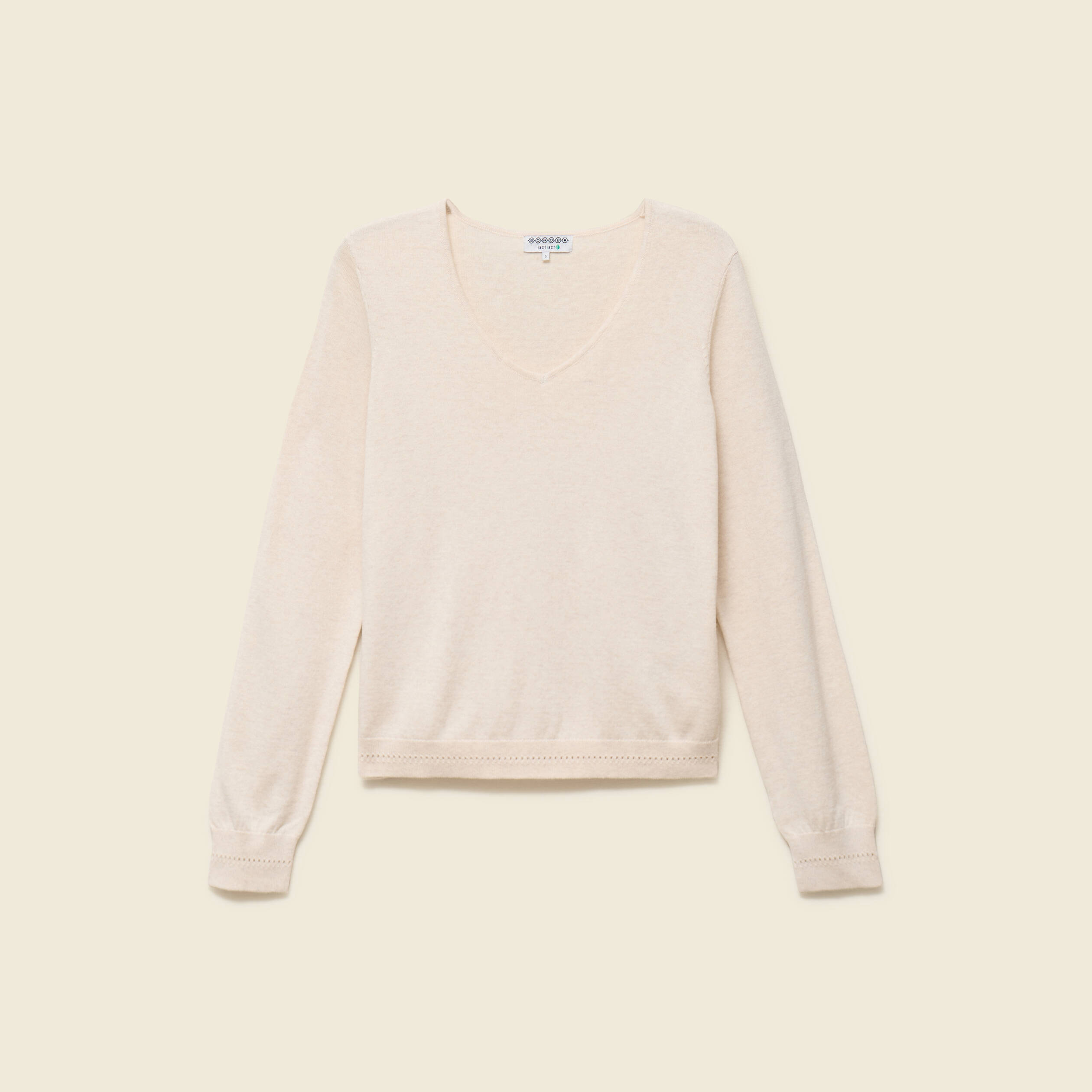 Pull col v manches longues en coton creme femme