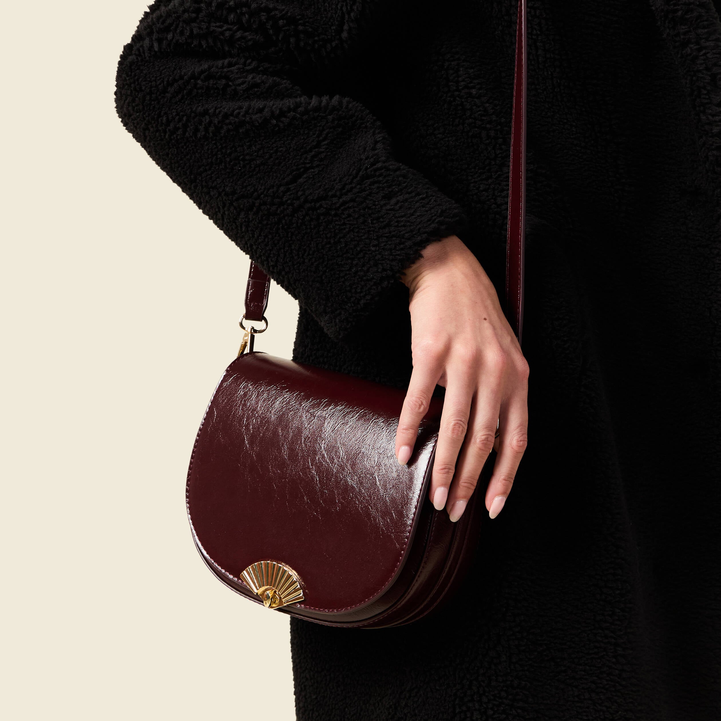 Sac bandouli&egrave;re avec doublure prune femme