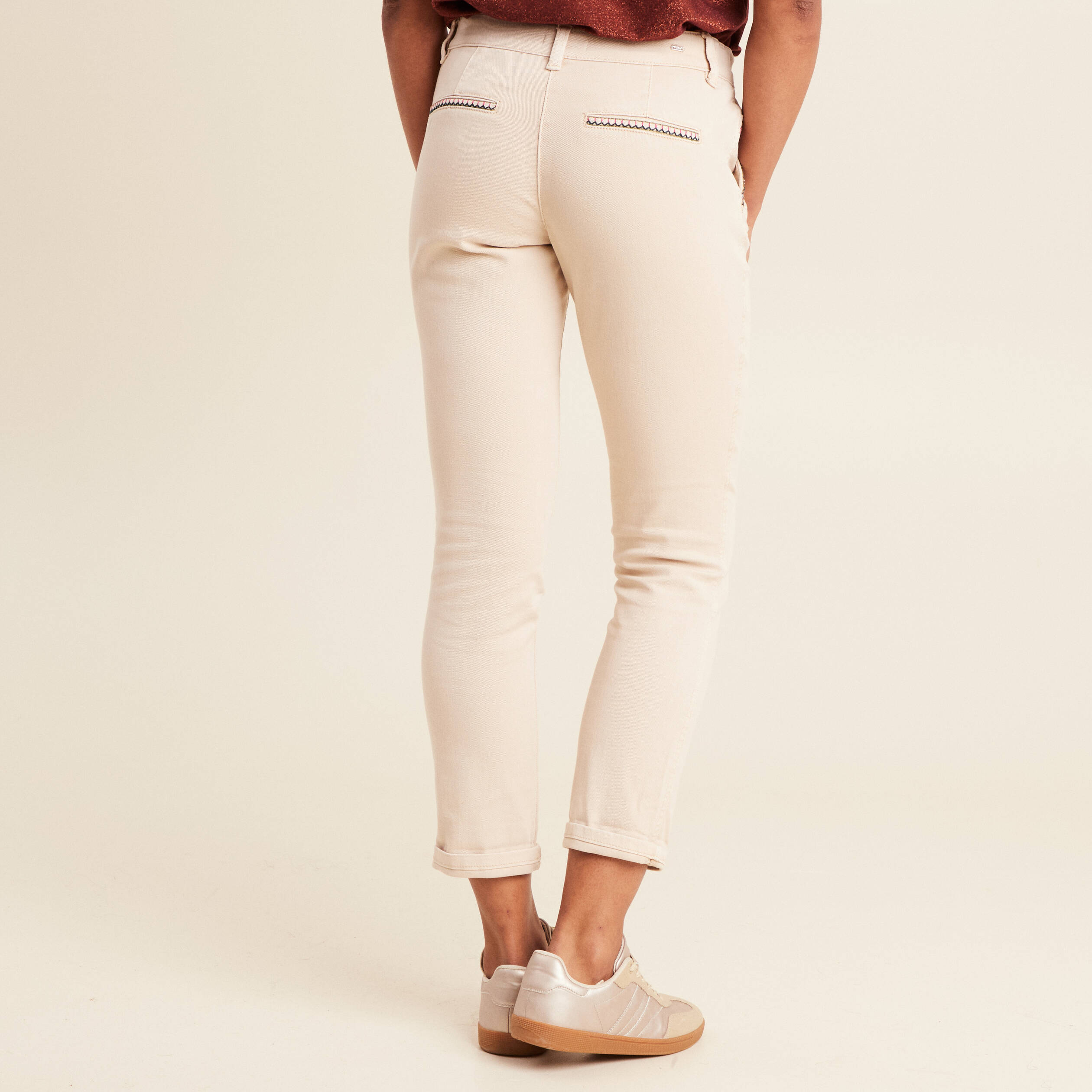 pantalon chino brode 78eme denim beige femme Pantalon chino brodé 7/8ème denim beige femme