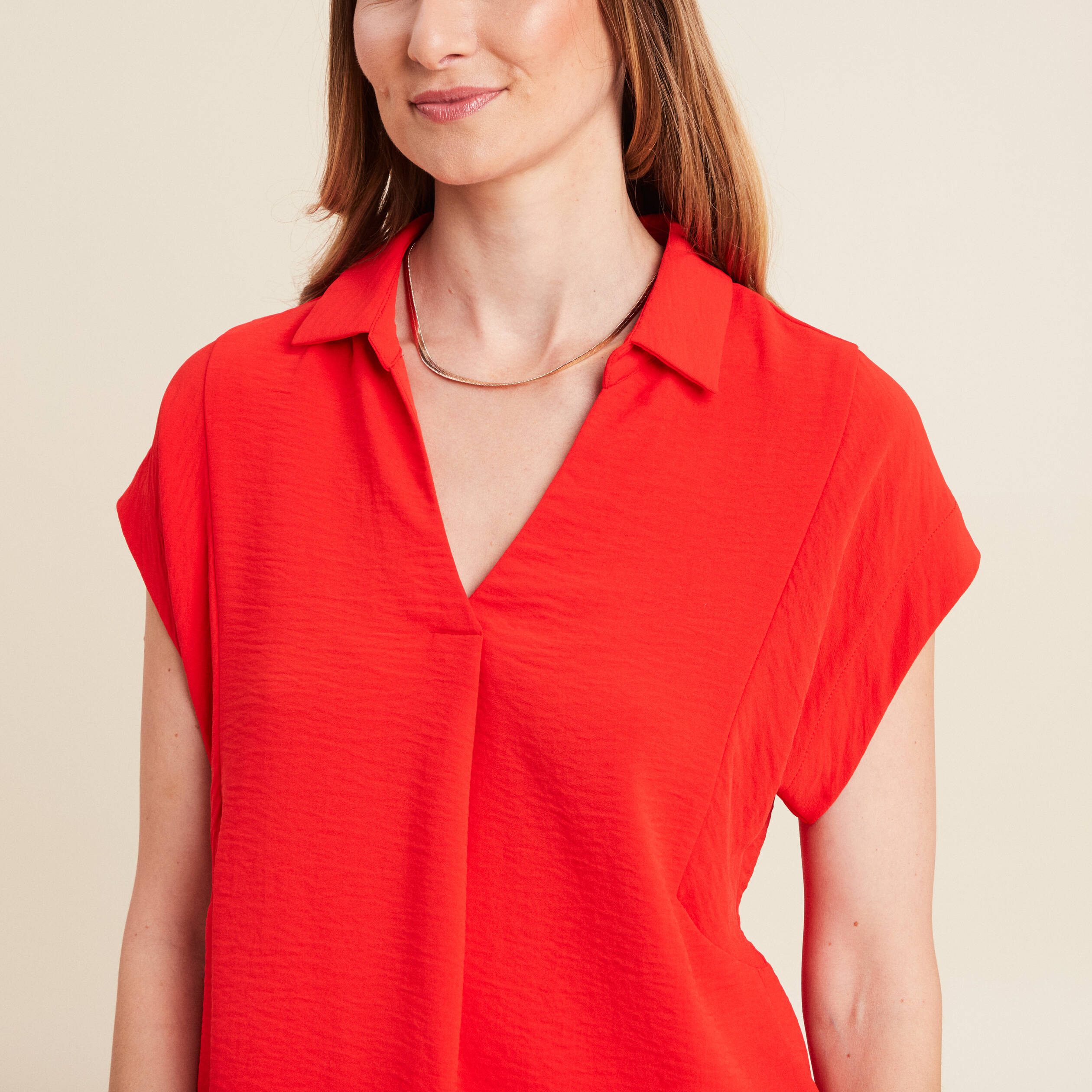 Acheter Rouge - Chemise ajustée sans manches from Next France