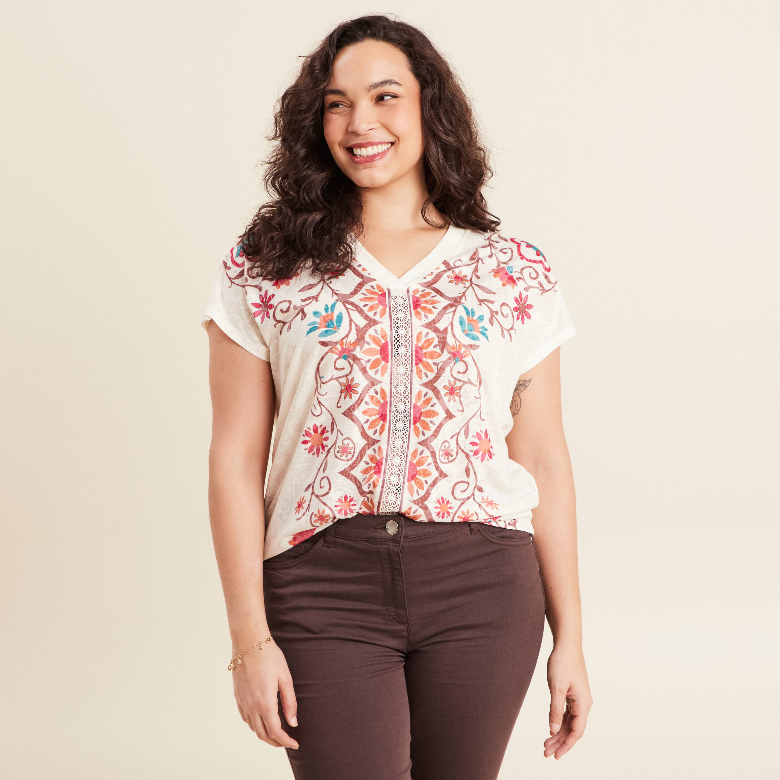 t shirt manches courtes ecru femme T-shirt manches courtes ecru femme