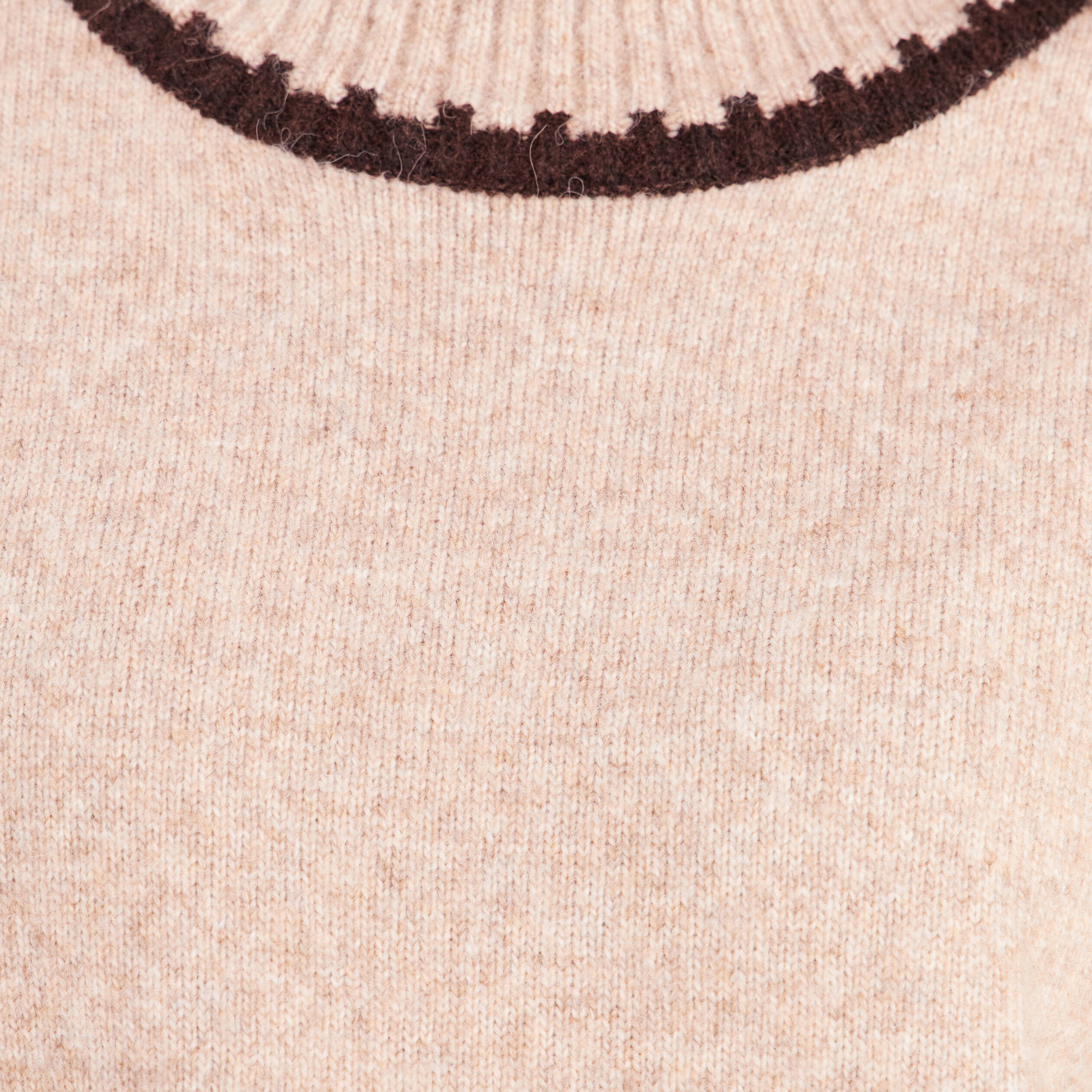 Pull col montant beige femme