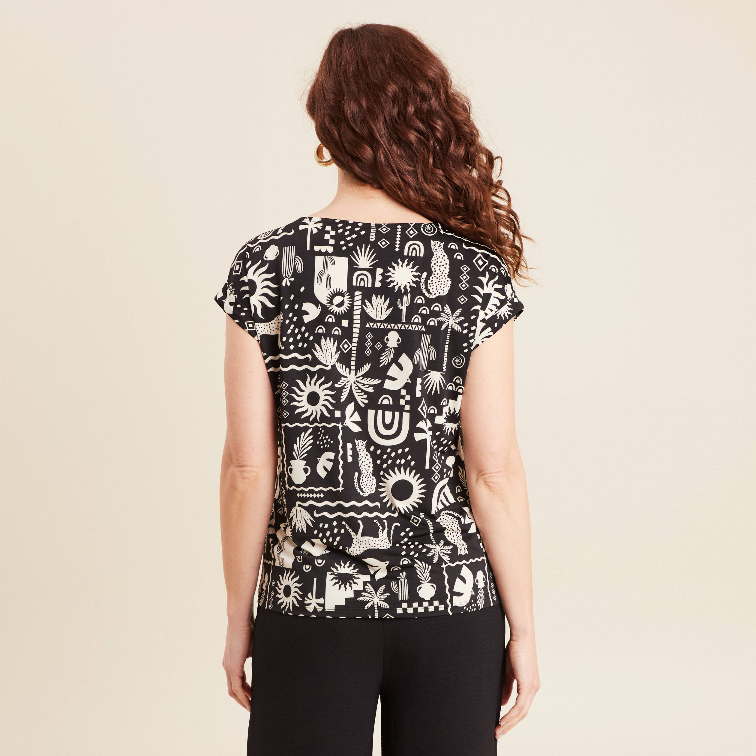 t shirt manches courtes noir femme T-shirt manches courtes noir femme