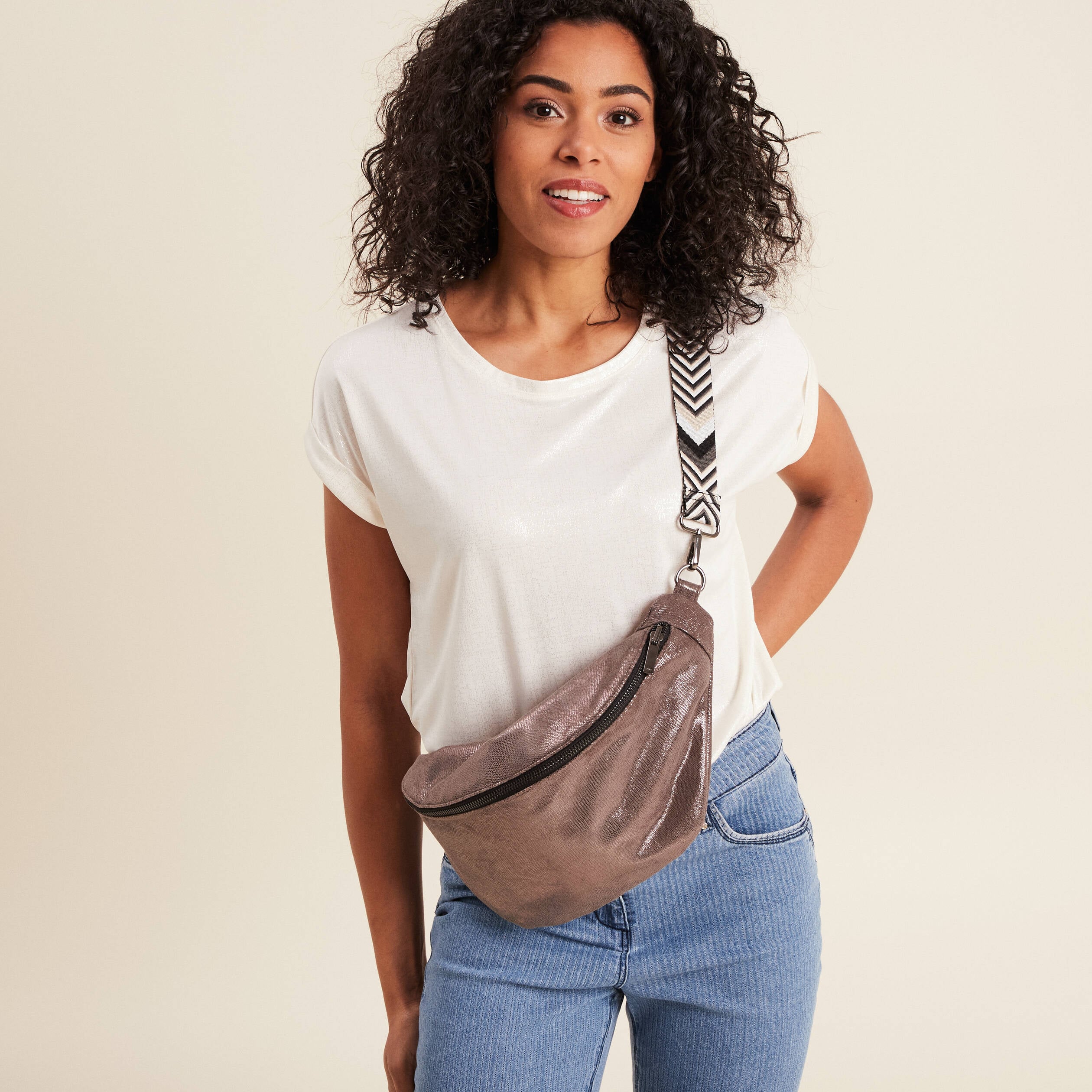 Sac banane r&eacute;versible noir femme