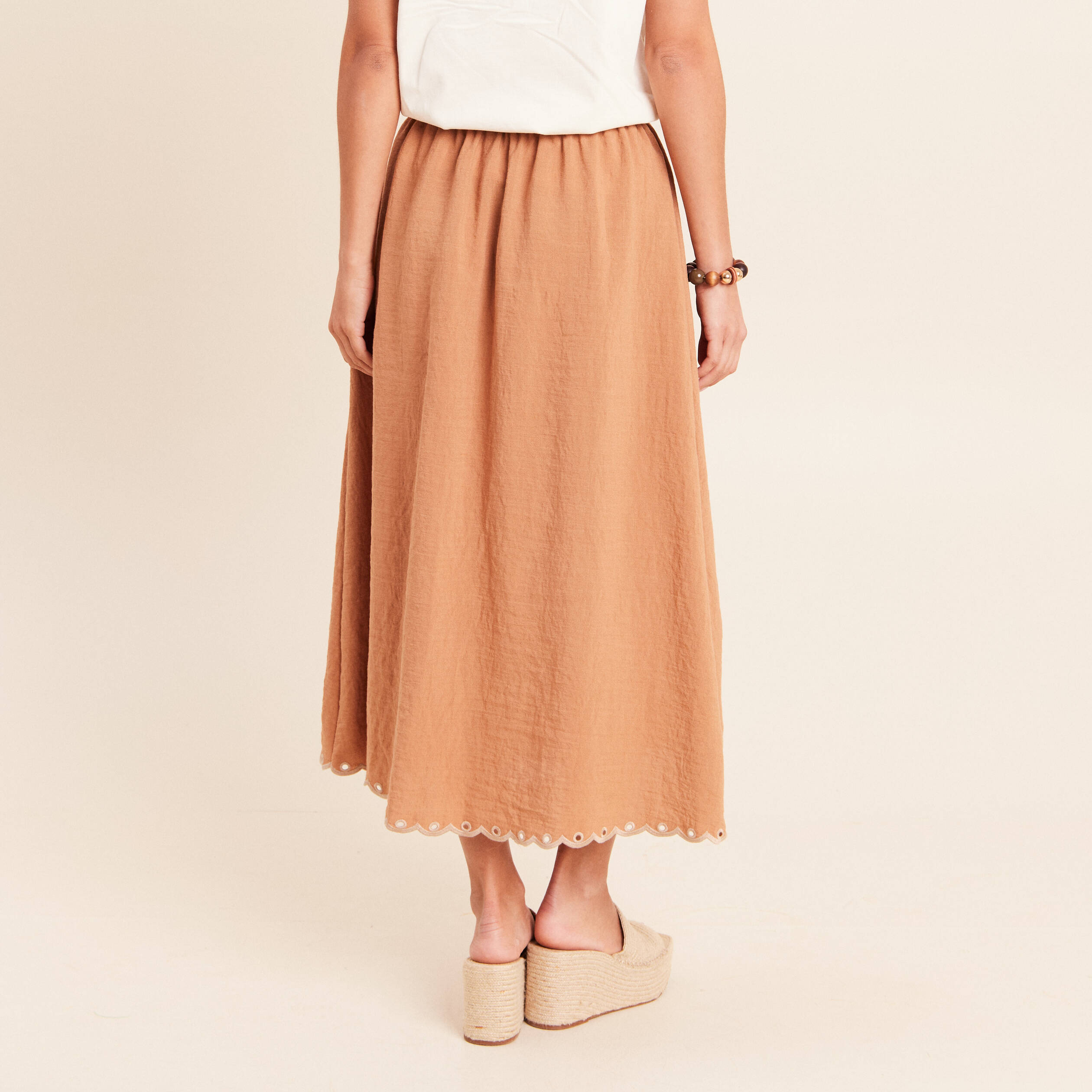 Jupe longue &eacute;vas&eacute;e beige femme