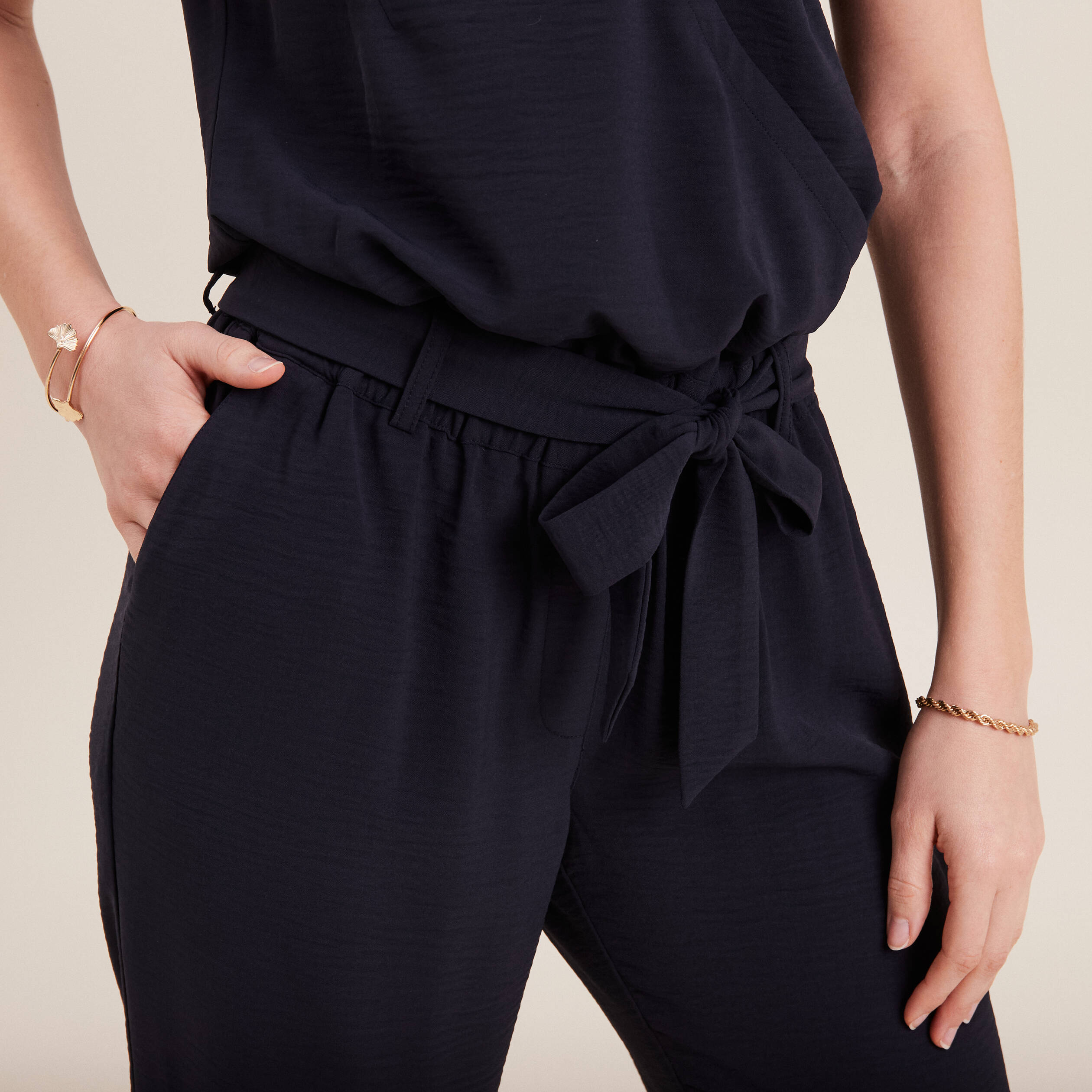 combinaison pantalon droite bleu fonce femme Combinaison pantalon droite bleu foncé femme