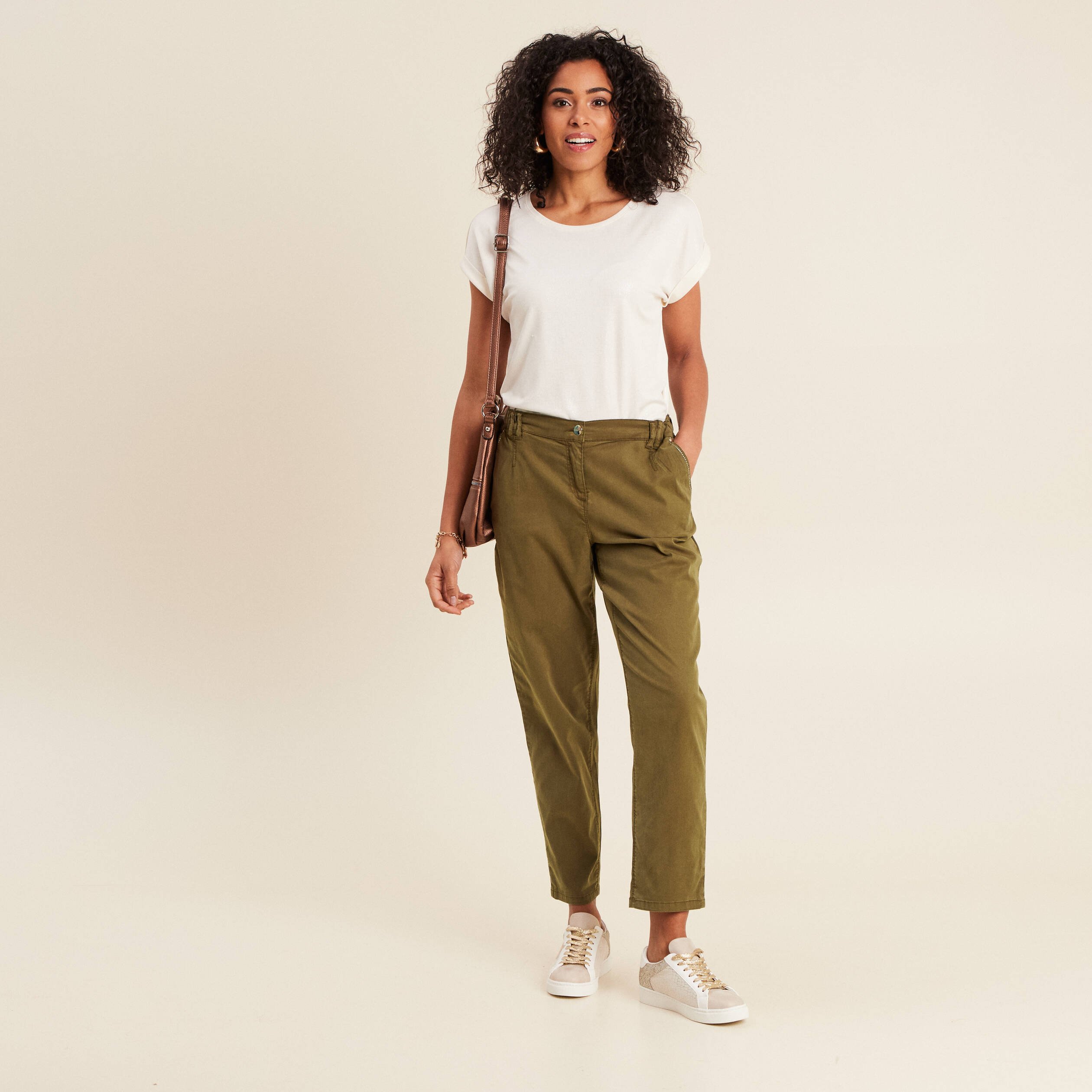 pantalon ajuste taille haute vert olive femme Pantalon ajusté taille haute vert olive femme