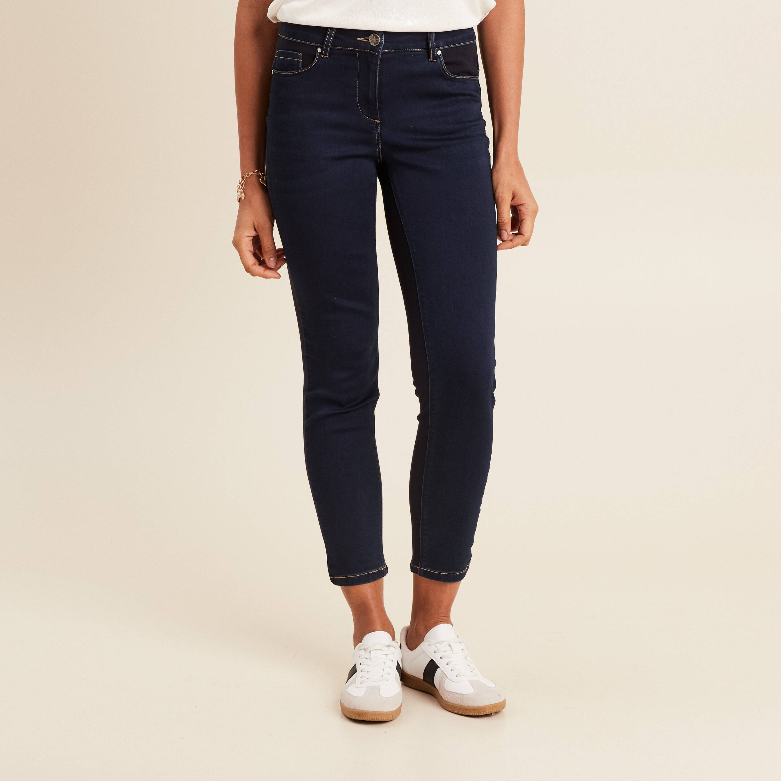 jean ajuste 78eme effet bi matiere denim brut femme Jean ajusté 7/8ème effet bi-matière denim brut femme