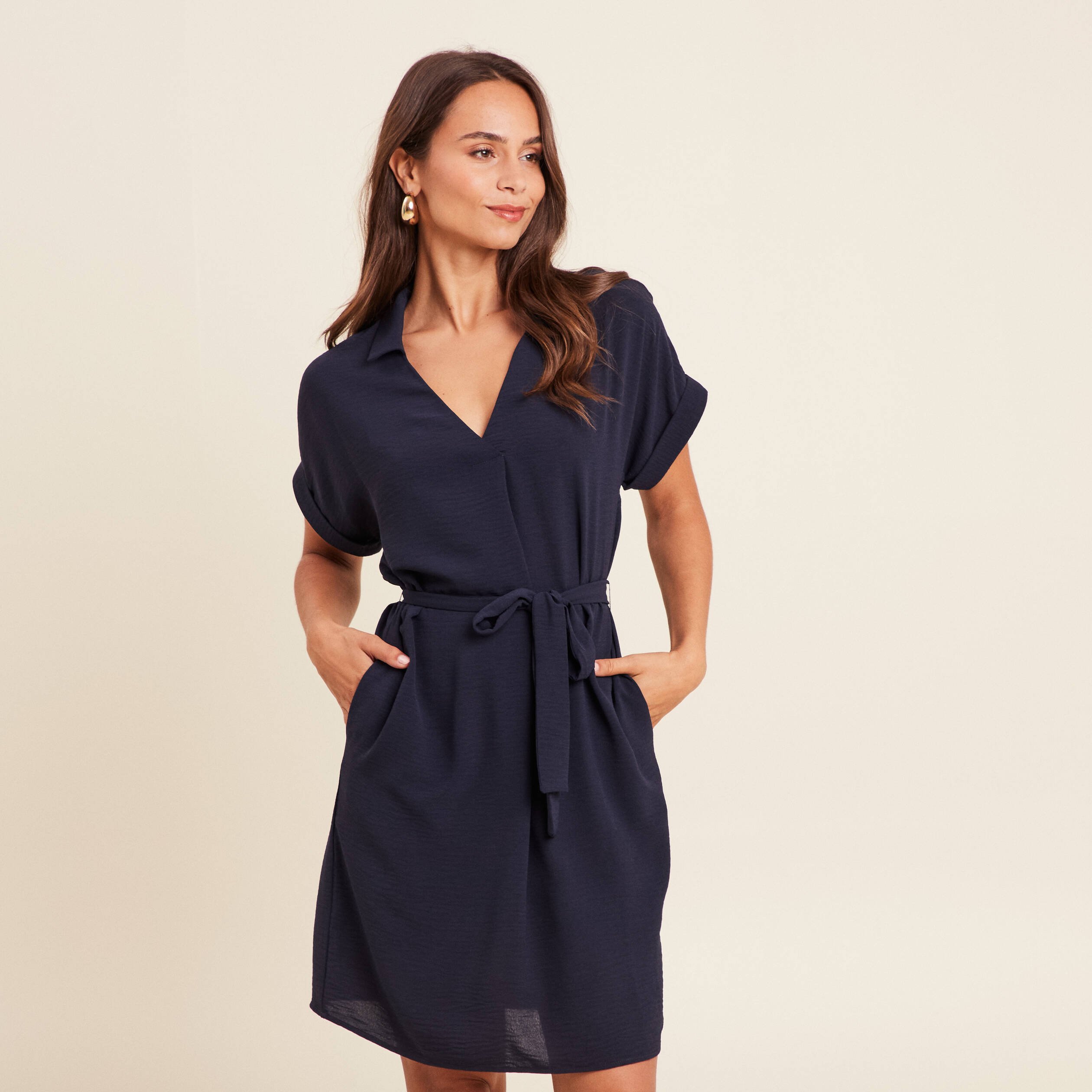Robe fluide manches courtes bleu marine femme