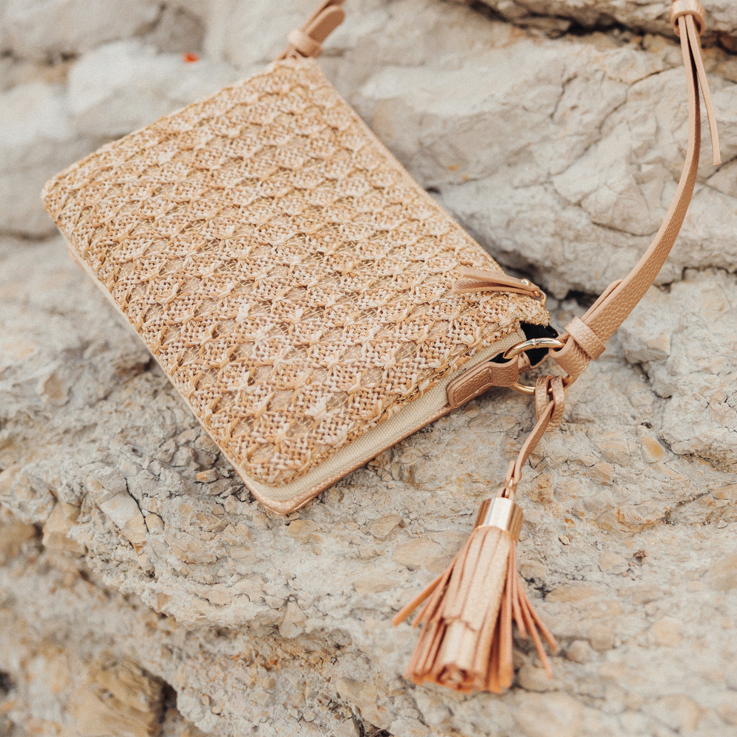sac pochette tresse ecru femme Sac pochette tressé ecru femme