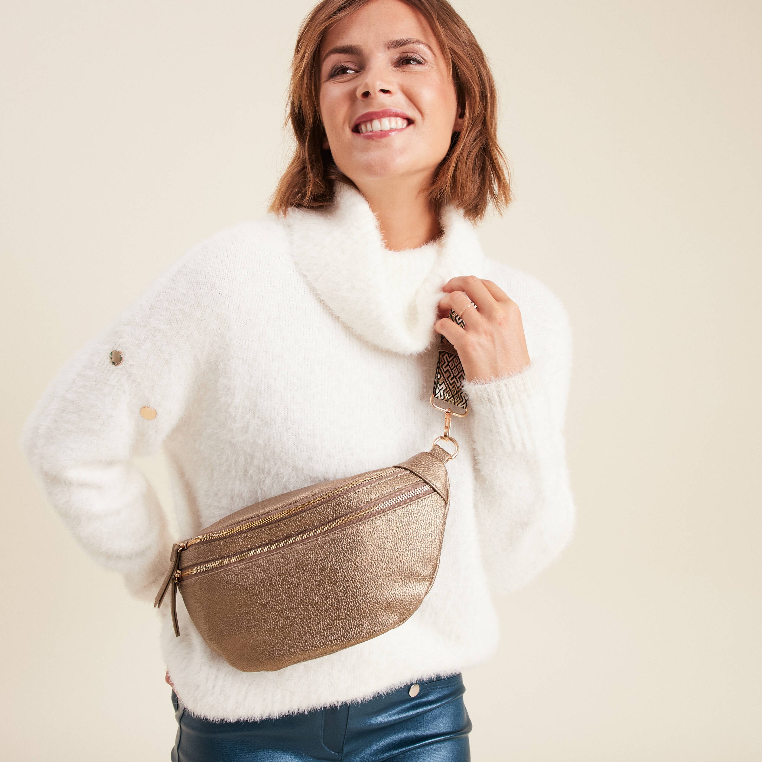 Sac banane zipp&eacute; couleur cuivre femme