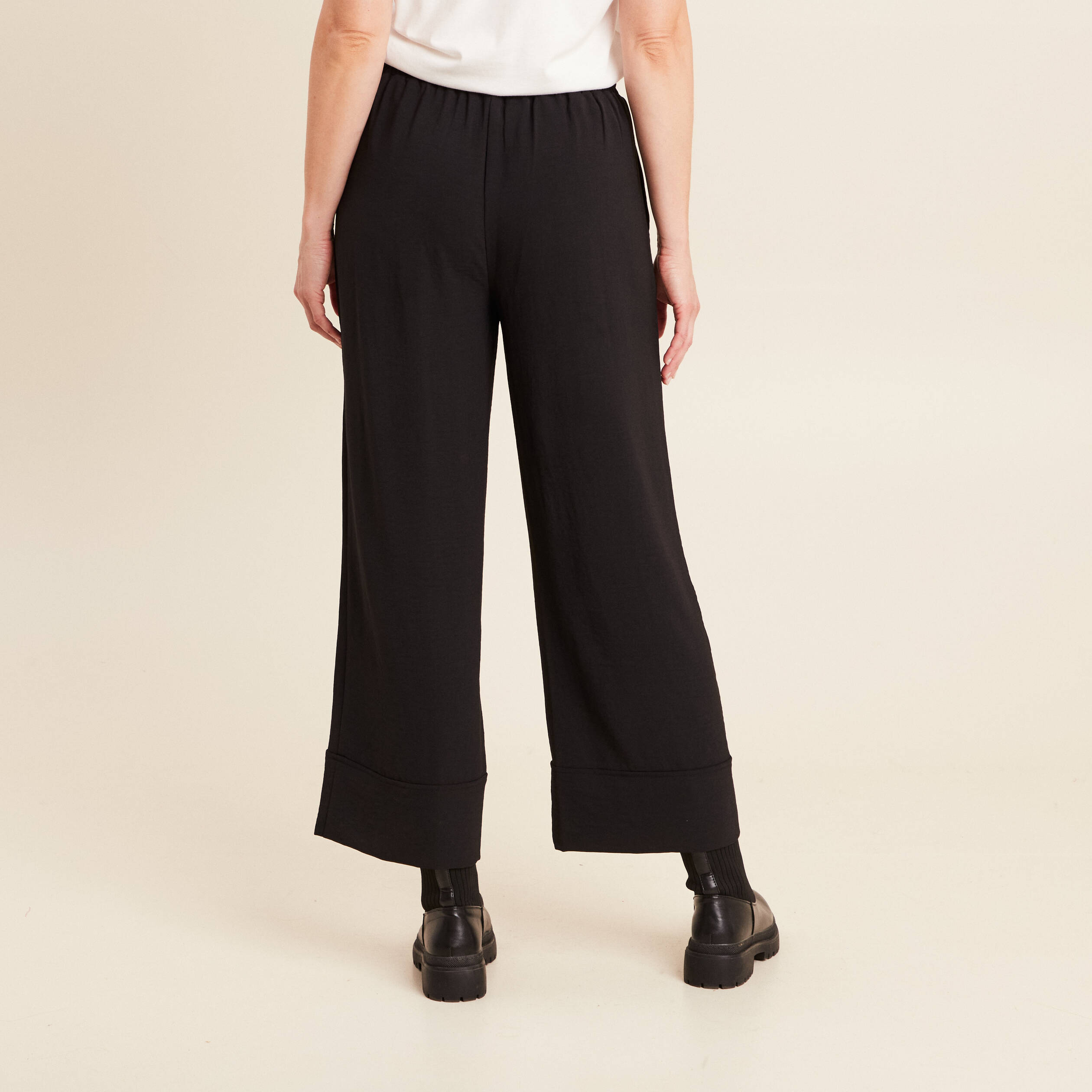 pantalon large taille haute noir femme Pantalon large taille haute noir femme