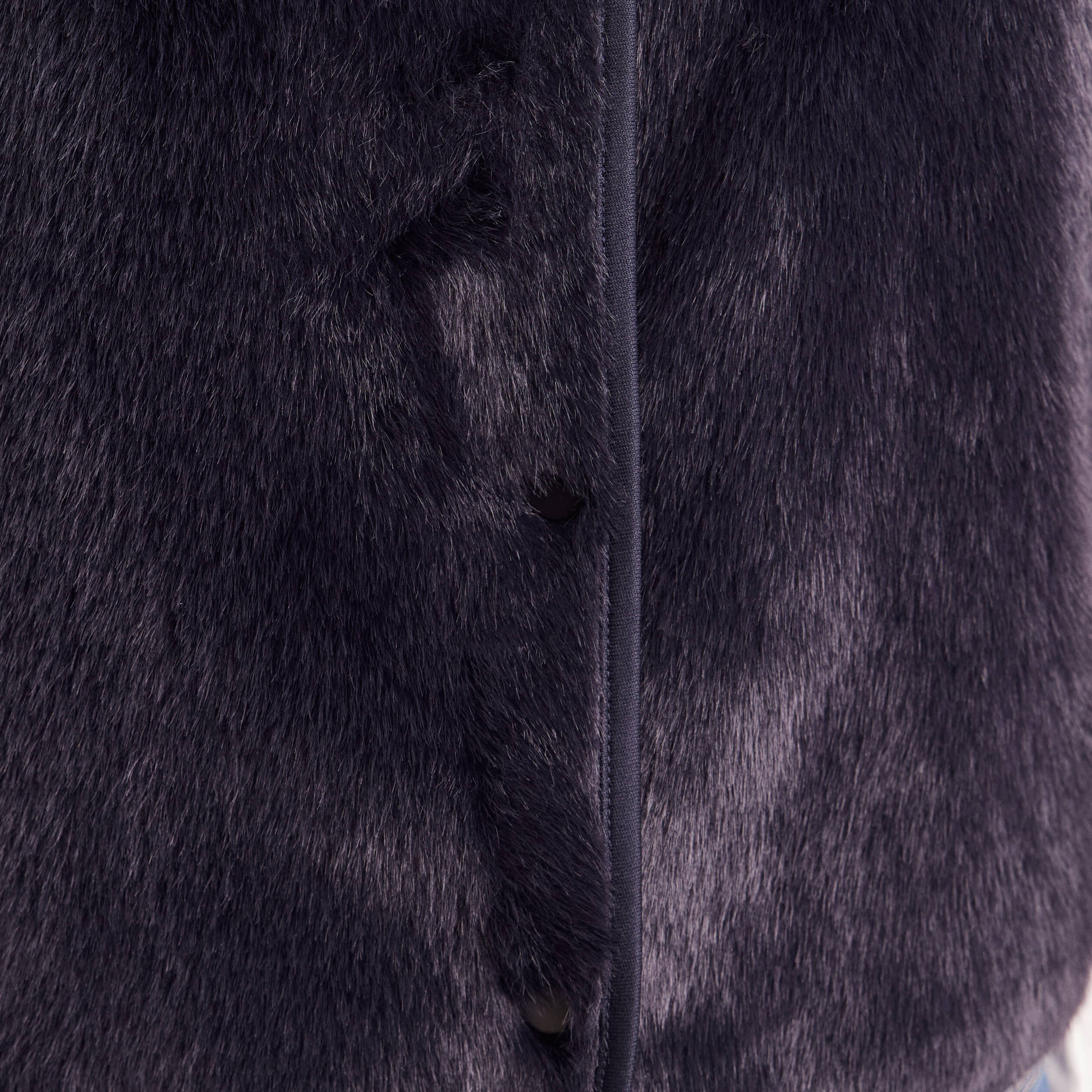 Gilet droit sans manches fausse fourrure bleu fonc&eacute; femme