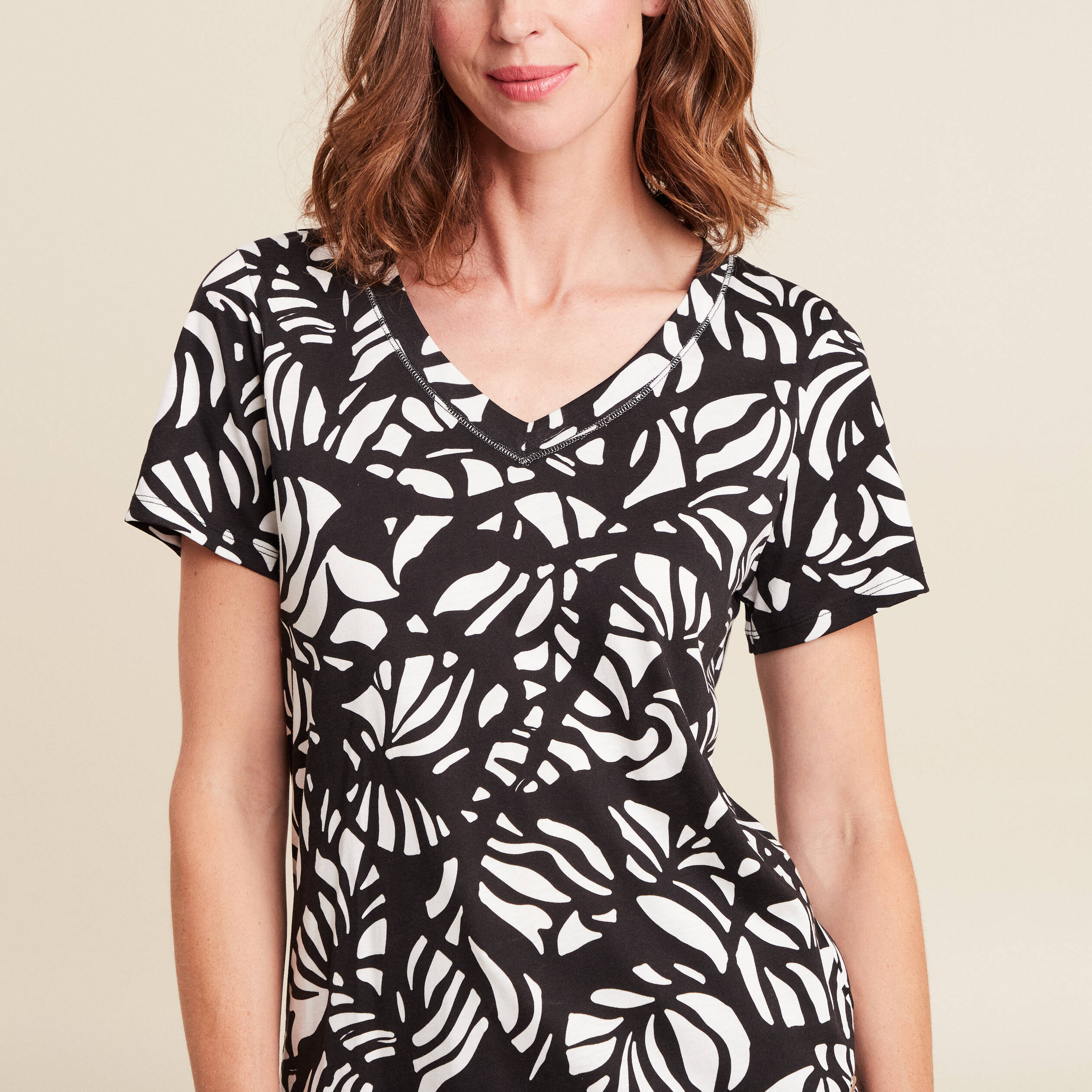 t shirt manches courtes noir femme T-shirt manches courtes noir femme