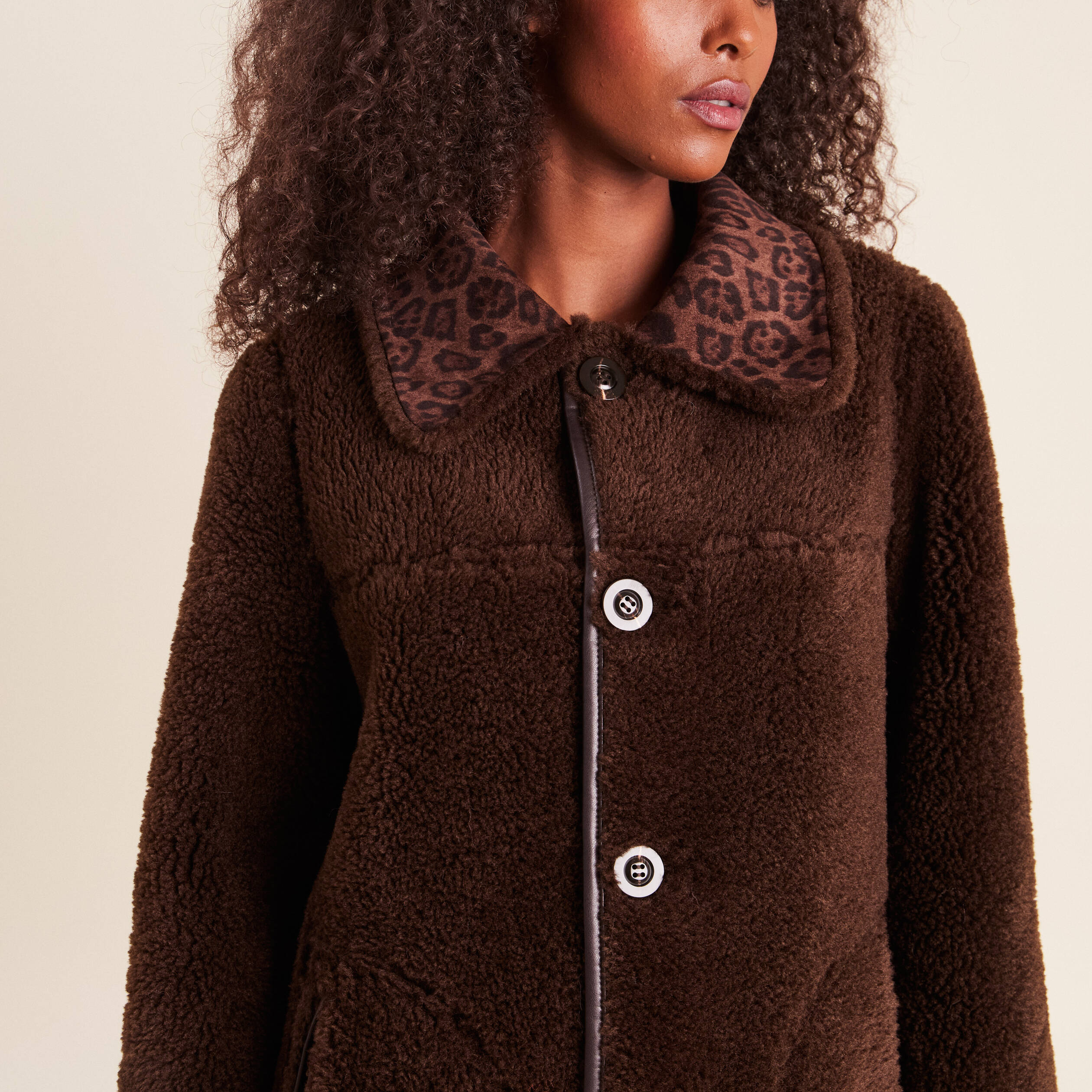 Manteau col montant marron femme