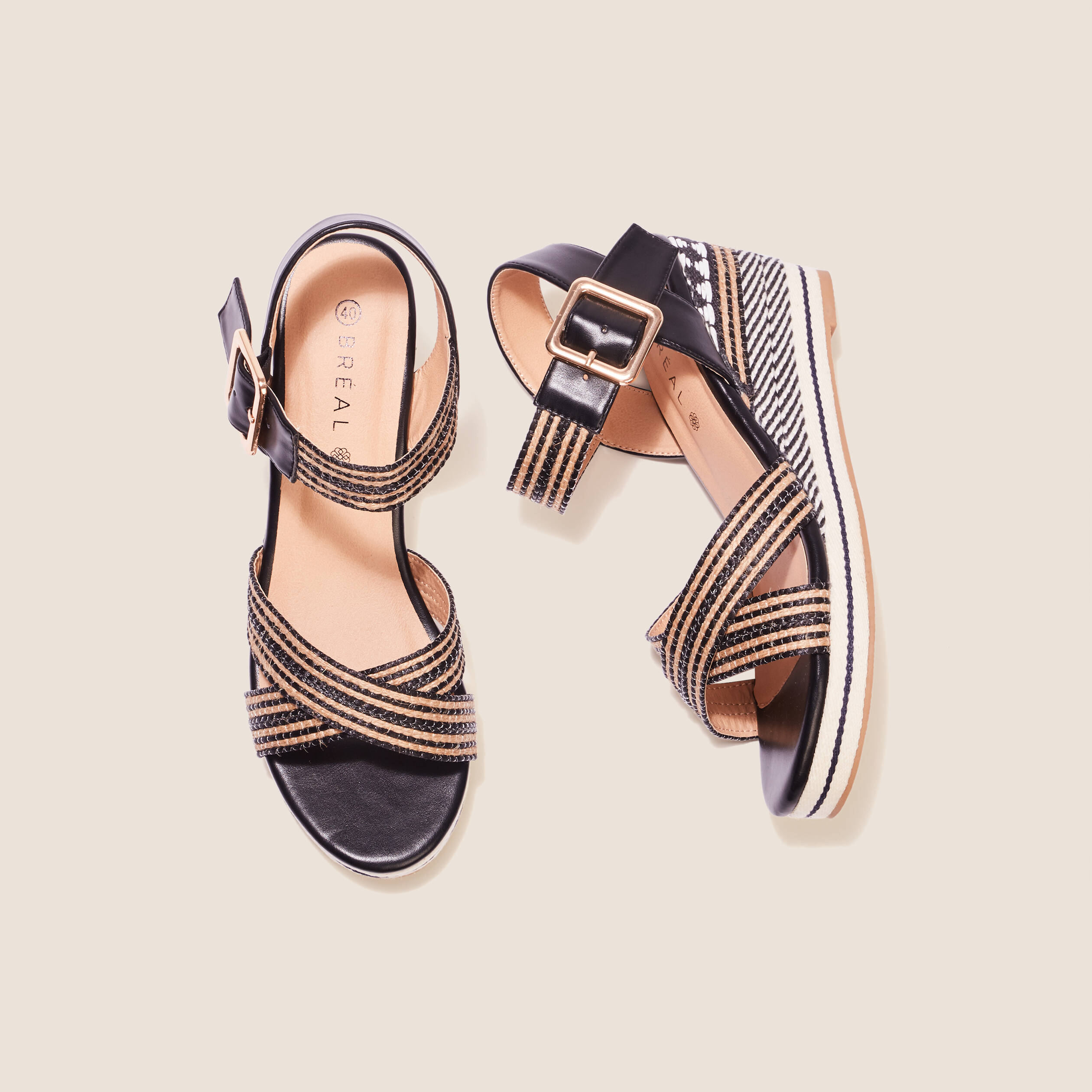 Sandales Compensées Chinese Laundry Noires à Lanières - Taille 6 US (36 EU), Semelle Plateforme Wedge 12 Cm, Occasion En Bon état