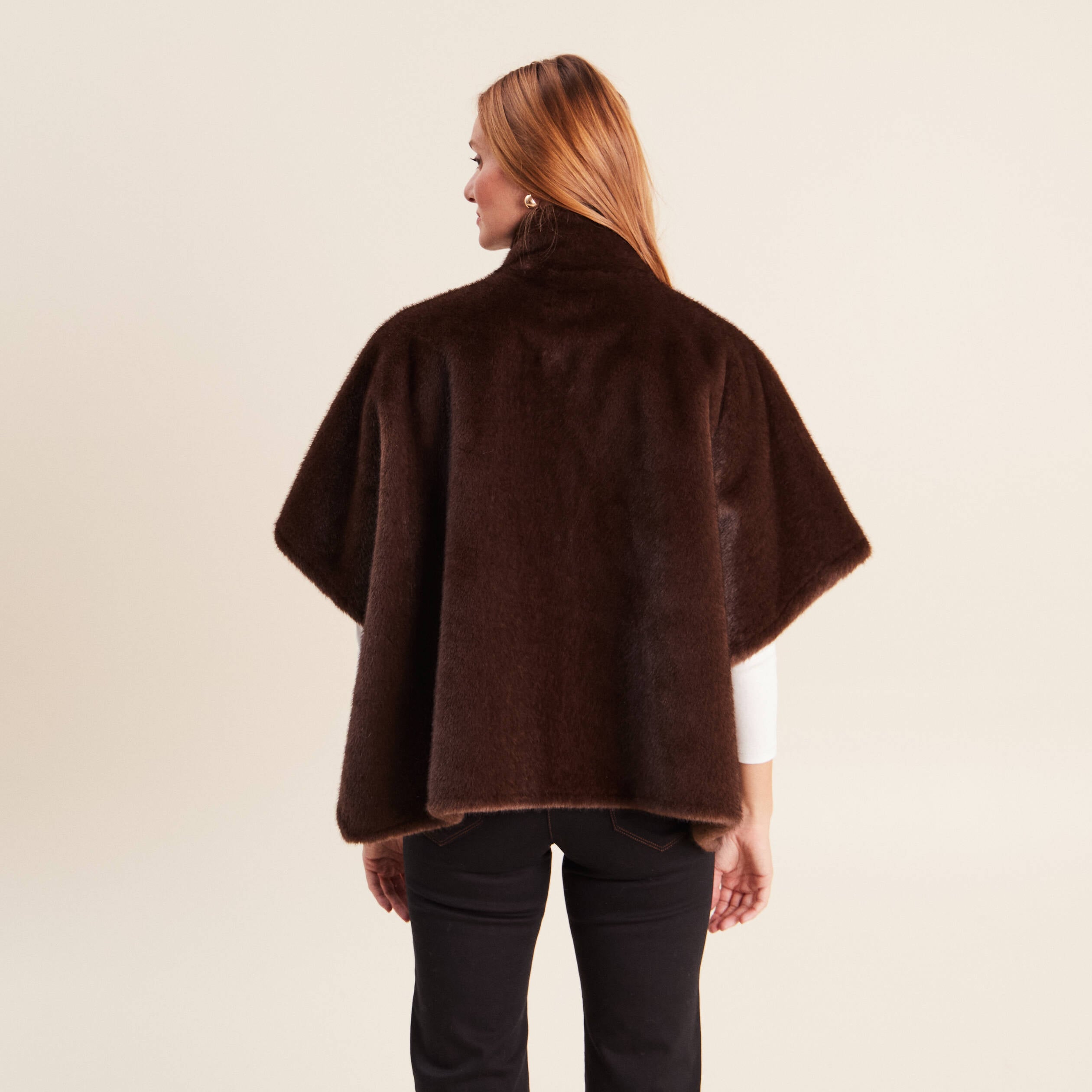Poncho cape doubl&eacute; marron fonc&eacute; femme