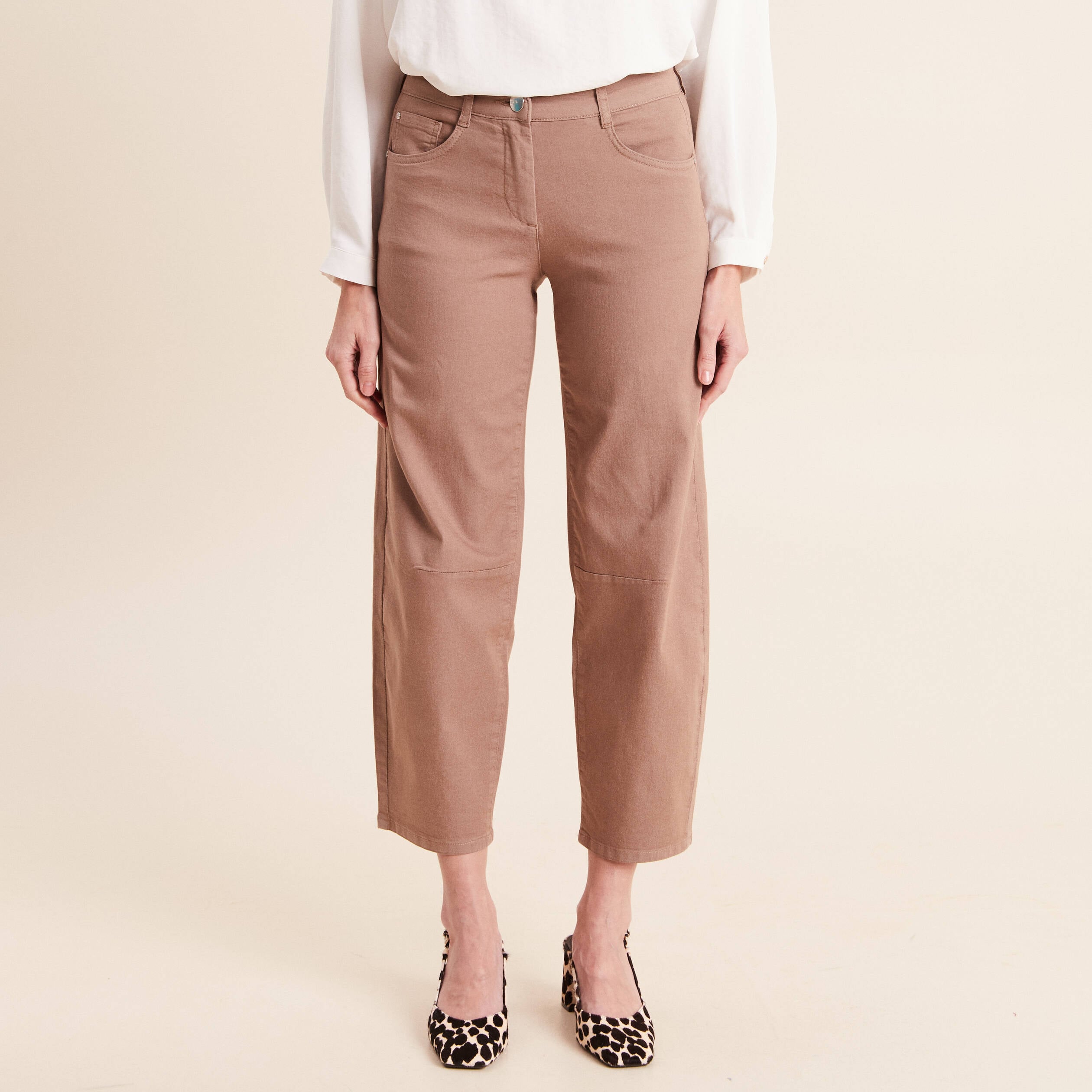 Pantalon magique Le L&eacute;ger coupe barrel taupe femme