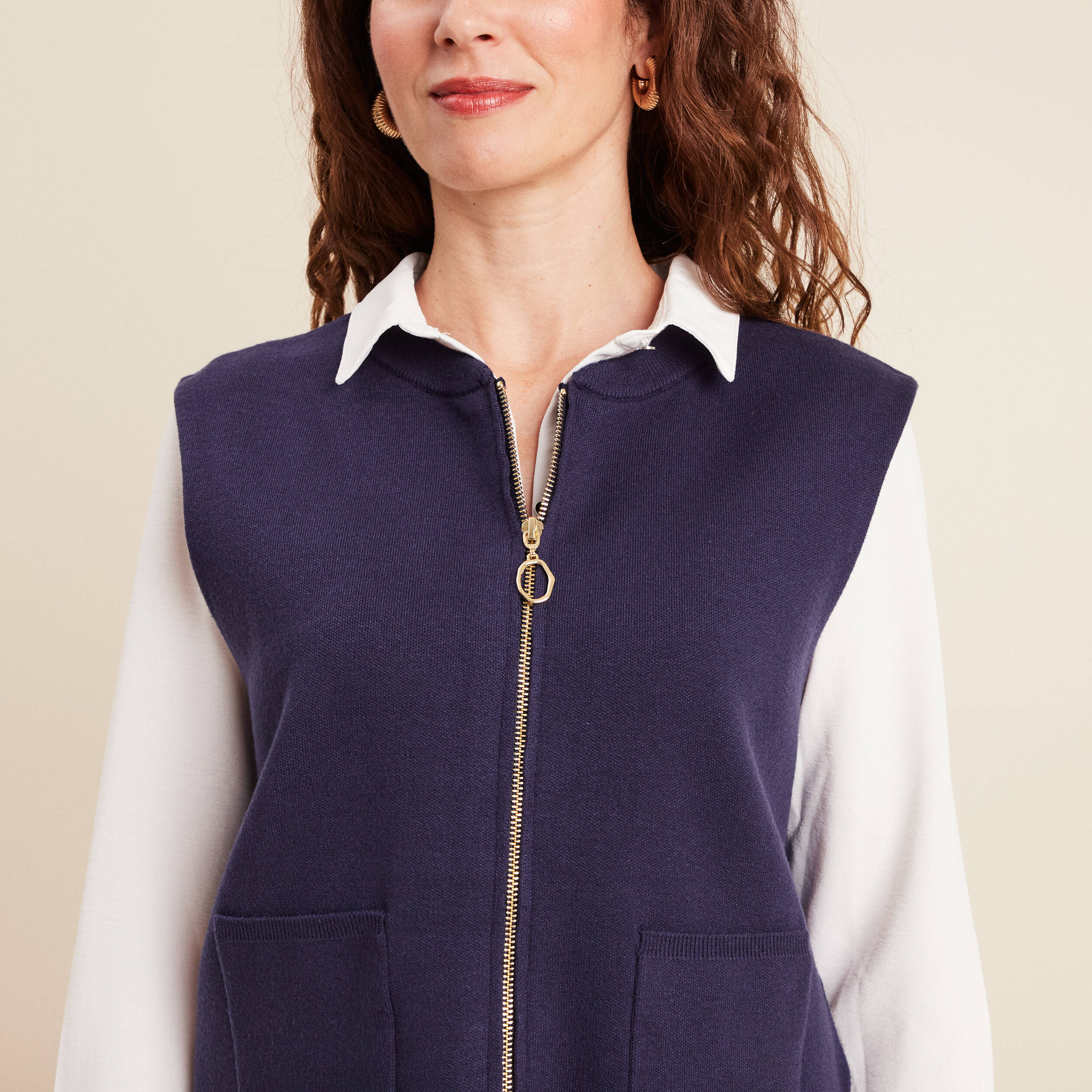 gilet droit court sans manches bleu marine femme Gilet droit court sans manches bleu marine femme