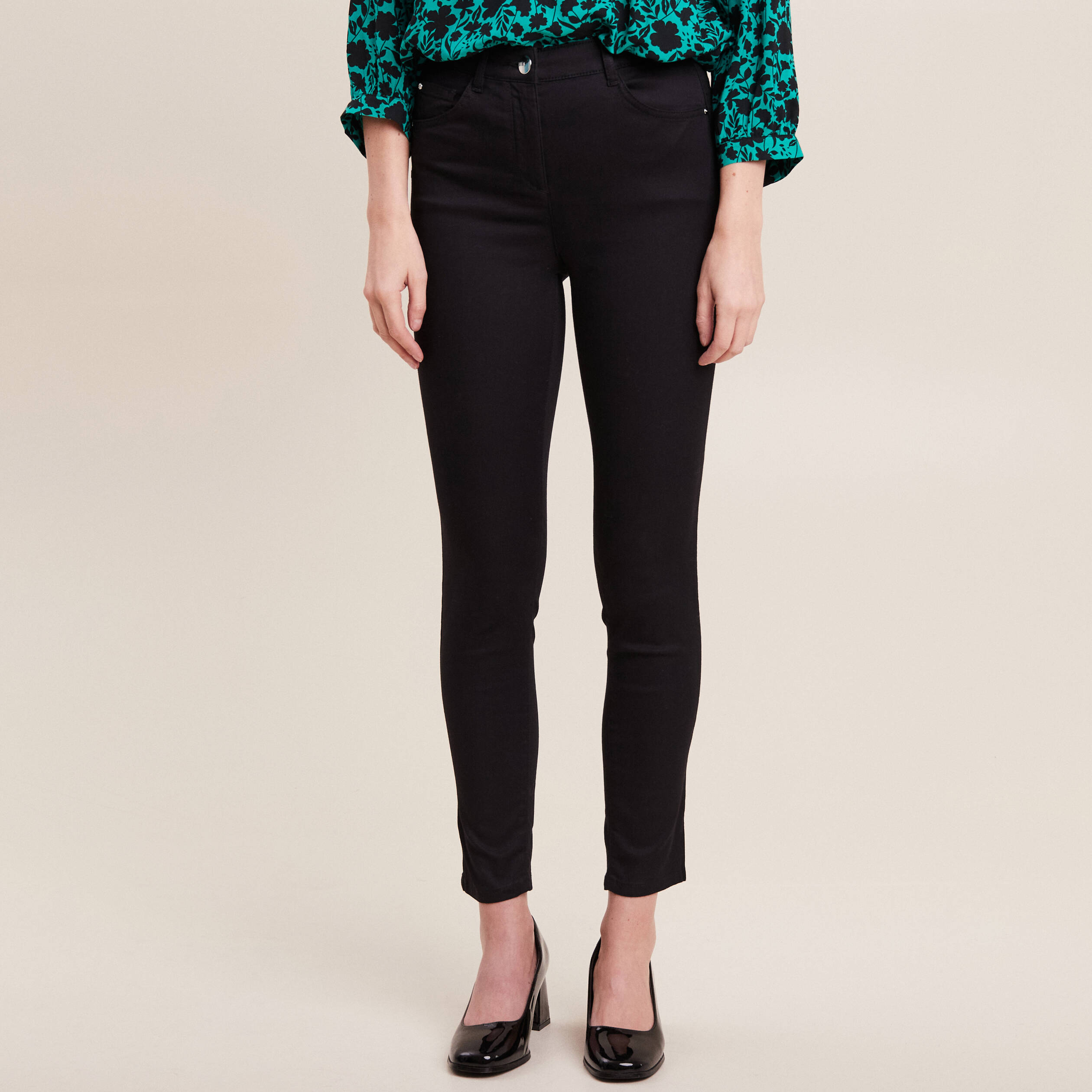 Pantalon magique Le L&eacute;ger coupe ajust&eacute;e noir femme