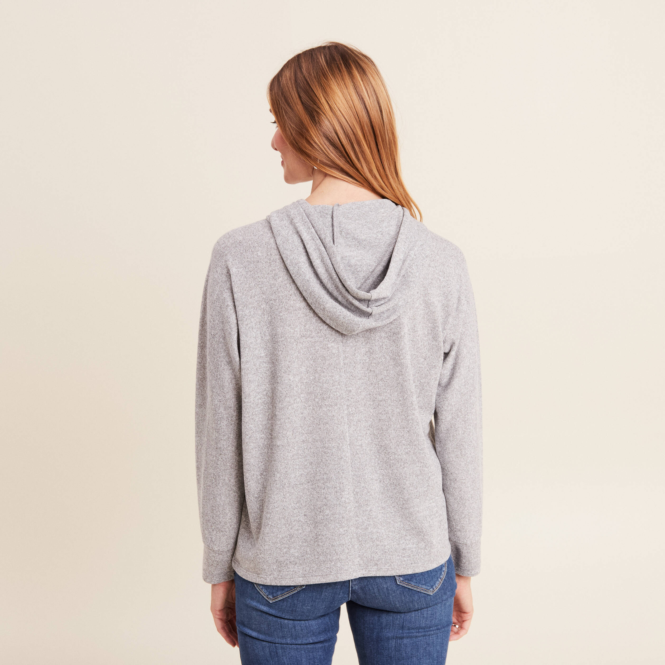 sweat a capuche gris clair femme Sweat à capuche gris clair femme