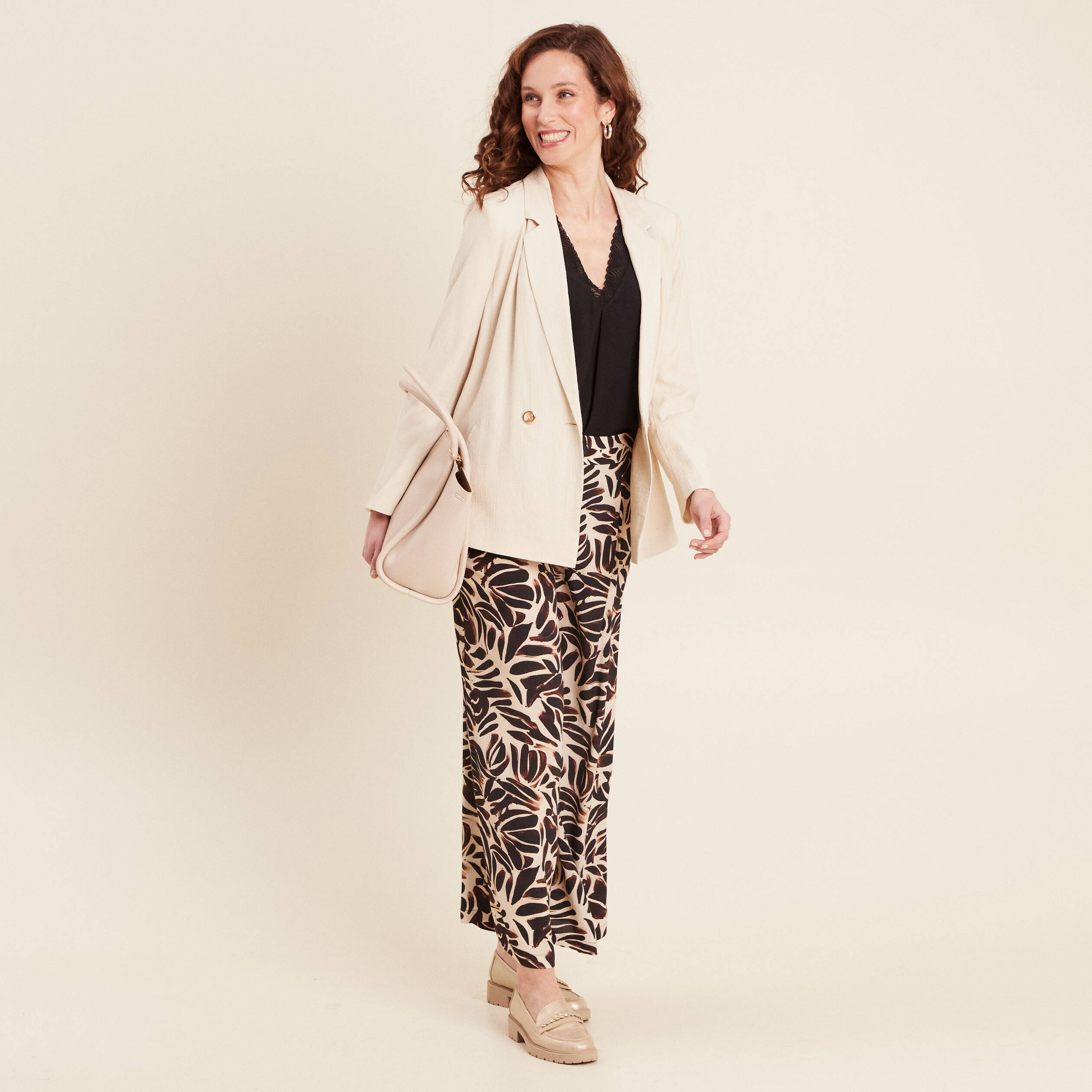veste tailleur fluide ivoire femme Veste tailleur fluide ivoire femme