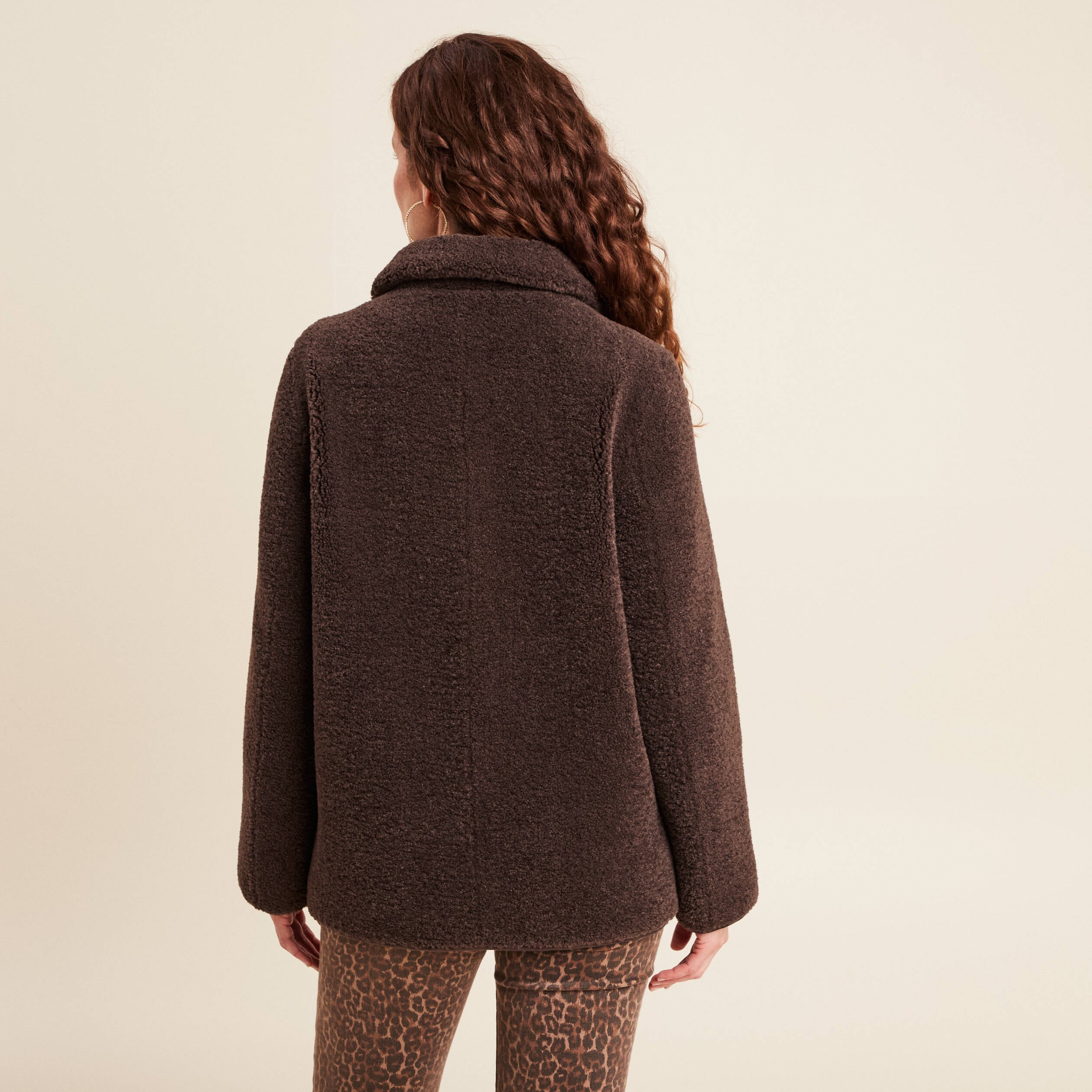 Manteau droit effet mouton marron fonc&eacute; femme