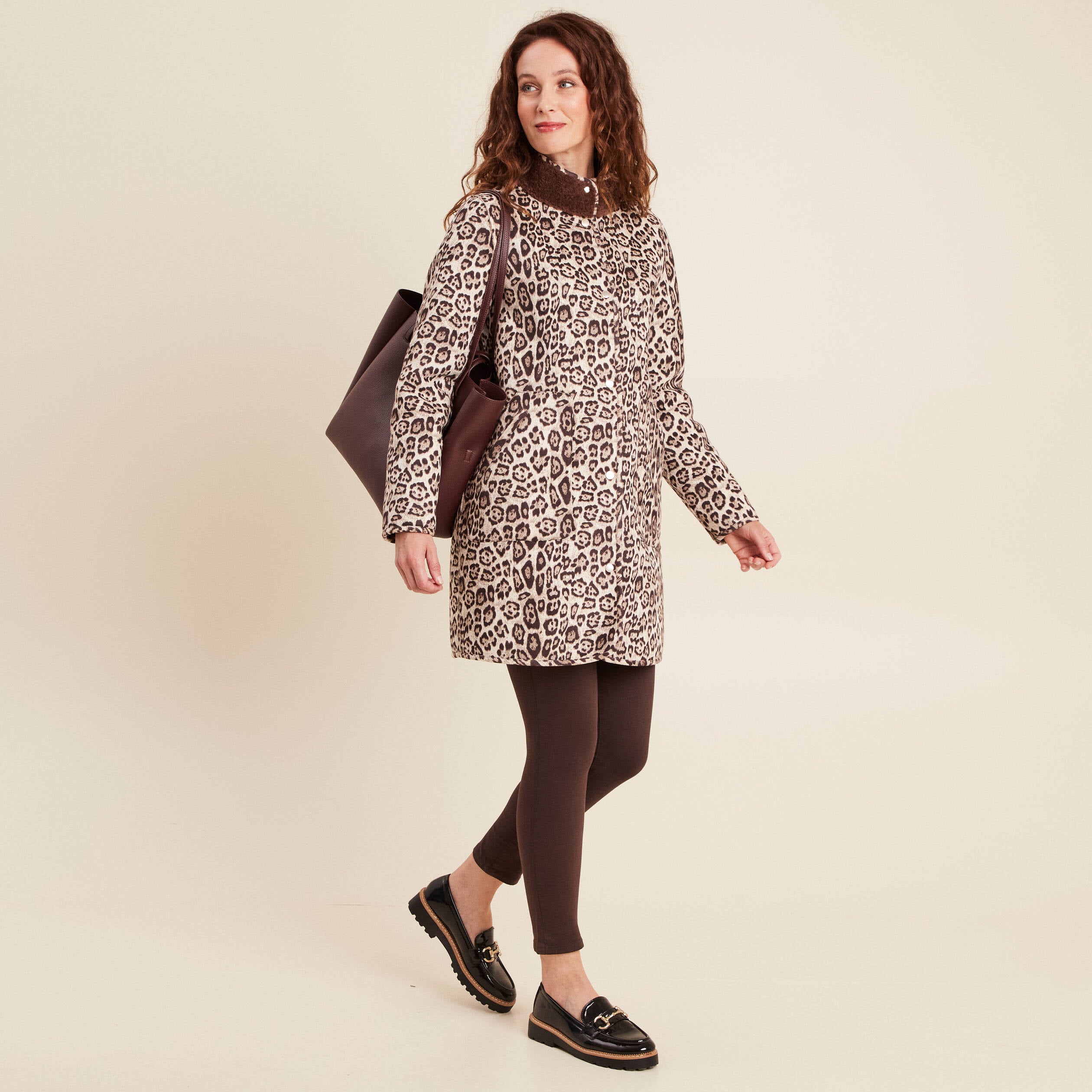 Manteau imprim&eacute; r&eacute;versible marron fonc&eacute; femme